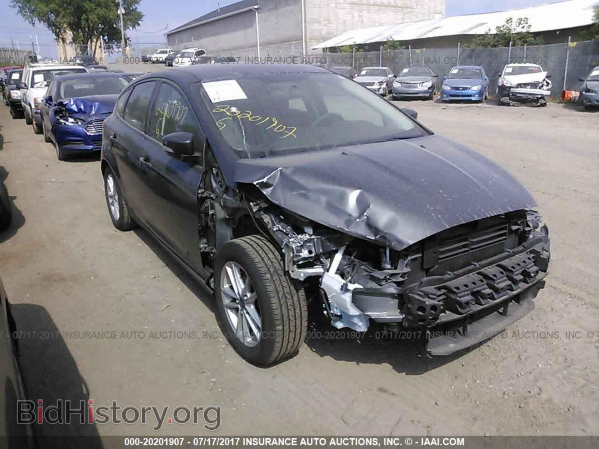 Photo 1FADP3KE5FL210579 - Ford Focus 2015