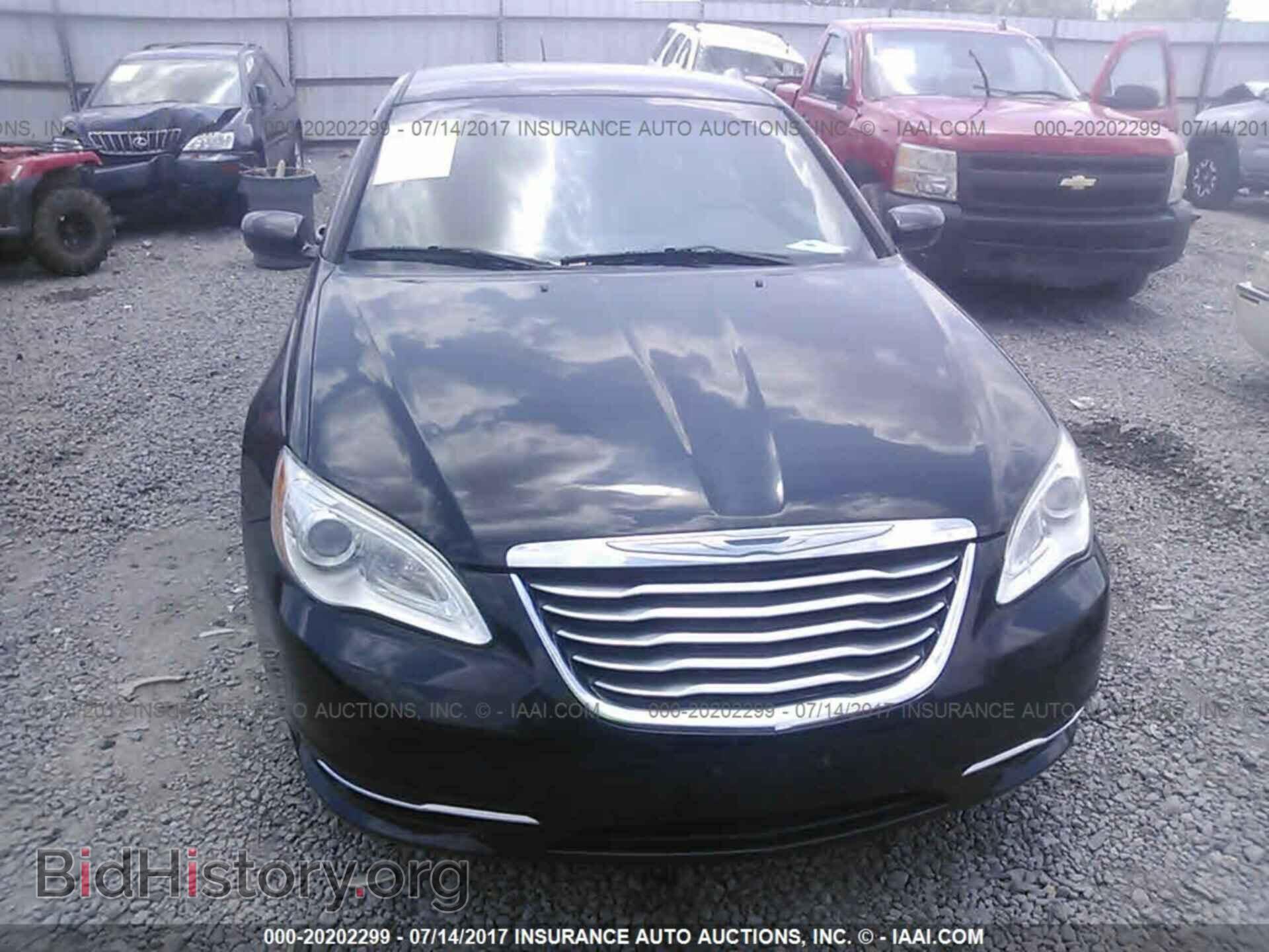 2013 Chrysler 200 - VIN: 1C3CCBAB4DN704442 - Photo 6