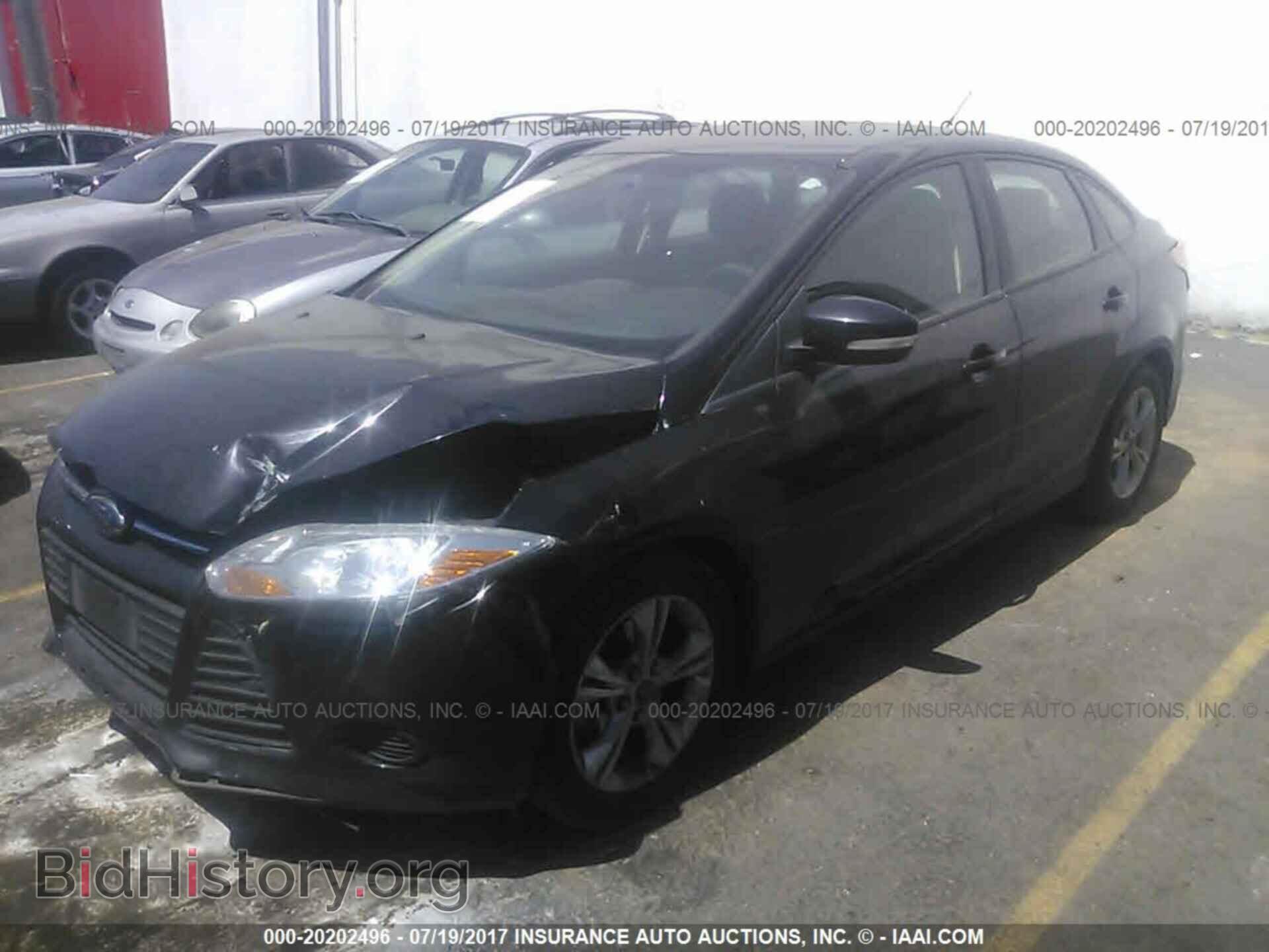 2013 Ford Focus - VIN: 1FADP3F29DL212915 - Фото 2