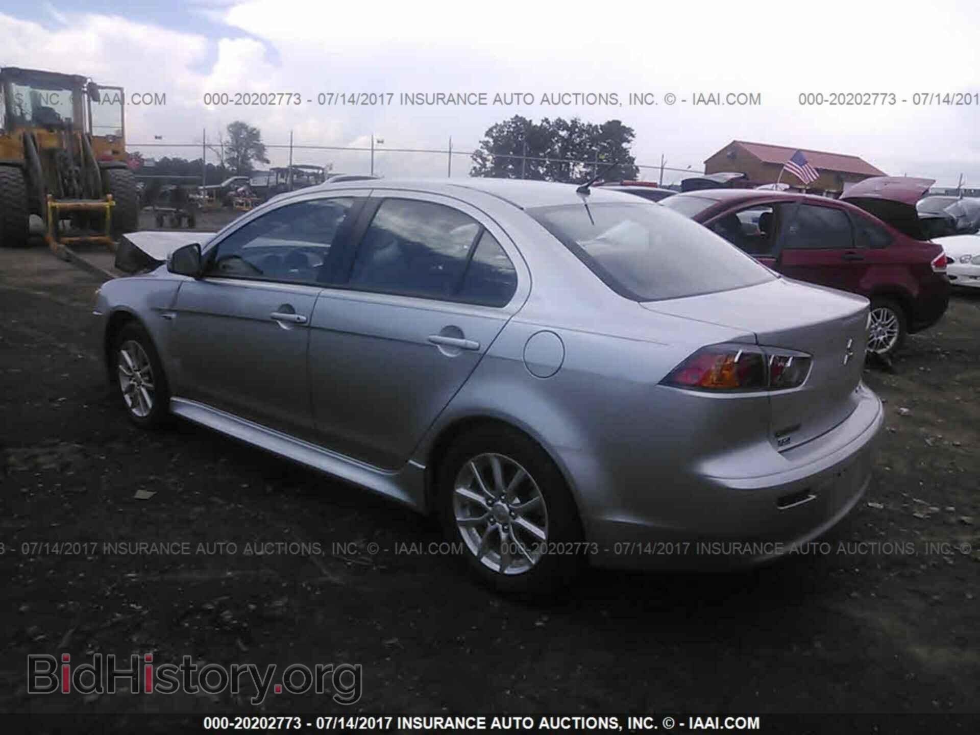 2016 Mitsubishi Lancer - VIN: JA32V2FW8GU008317 - Фото 3