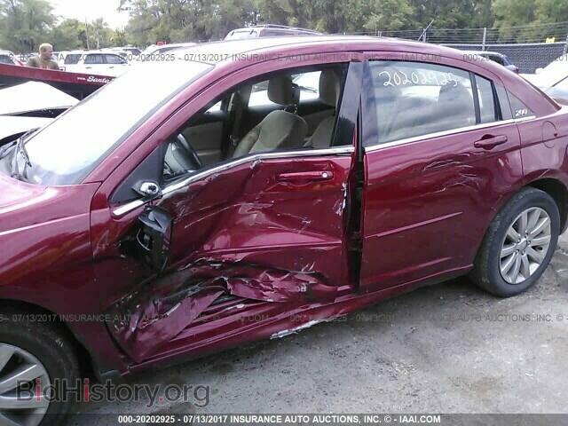 2013 Chrysler 200 - VIN: 1C3CCBBB5DN588599 - Photo 6