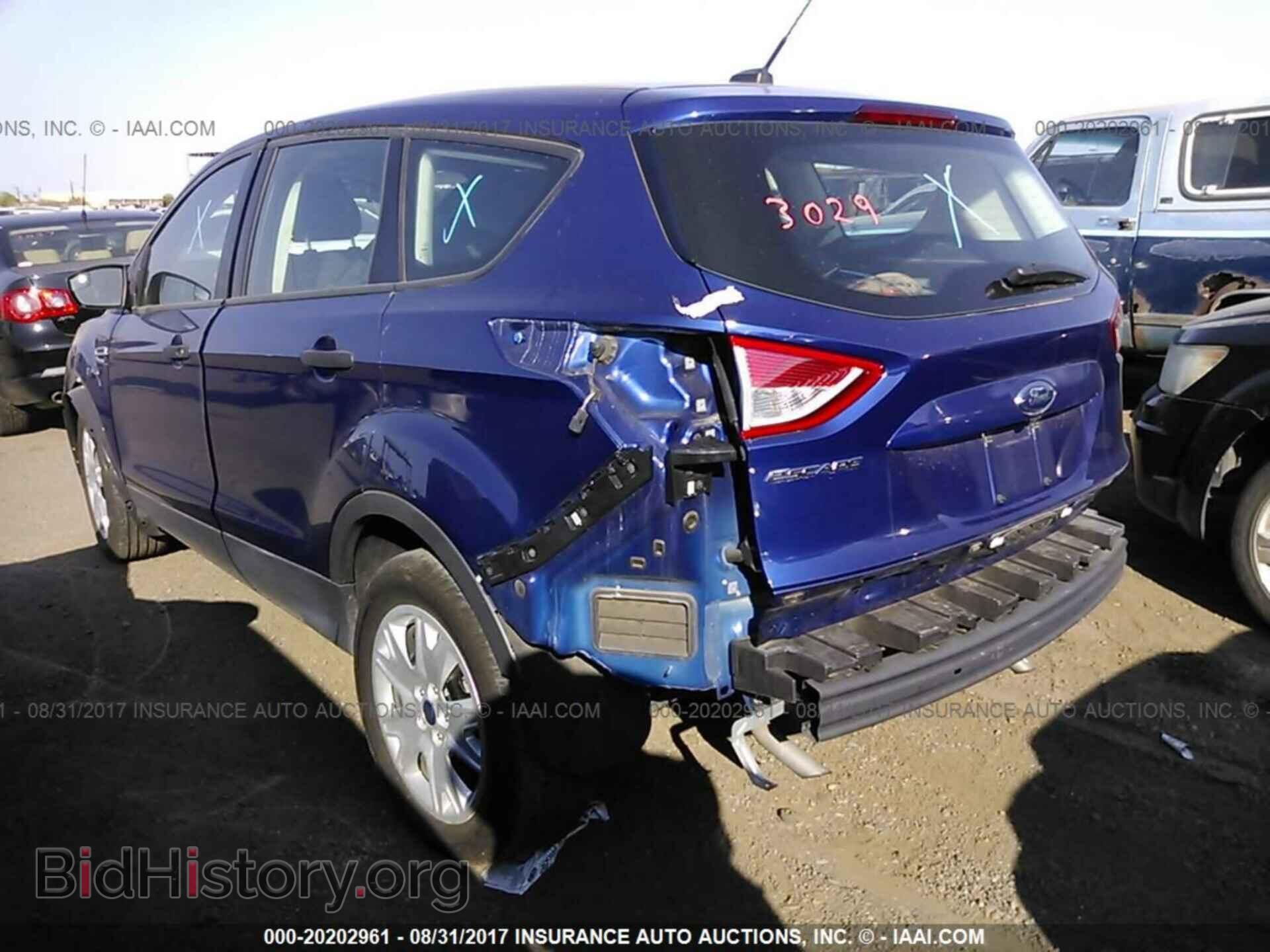 2014 Ford Escape - VIN: 1FMCU0F71EUA45692 - Фото 3