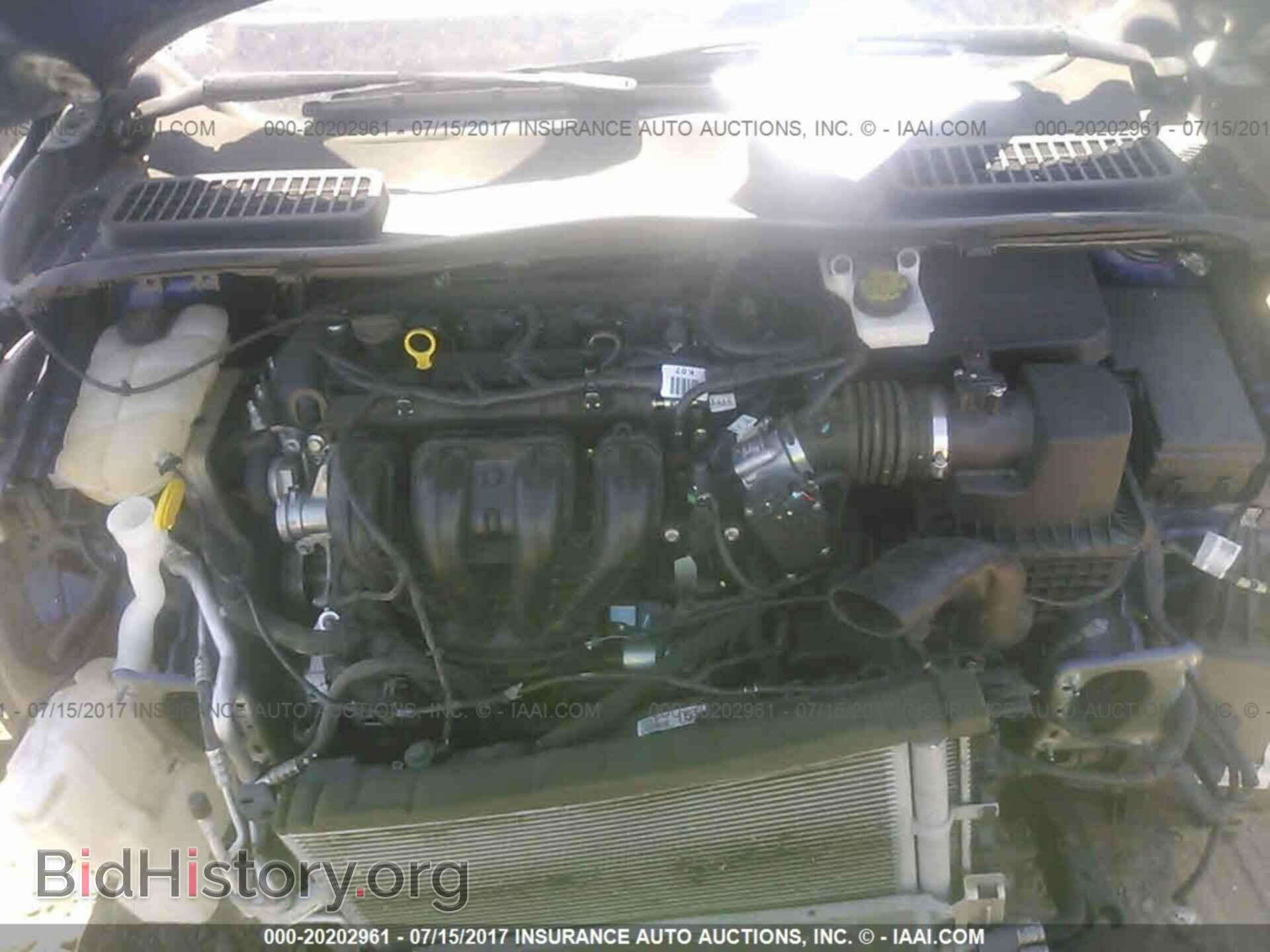 2014 Ford Escape - VIN: 1FMCU0F71EUA45692 - Фото 10