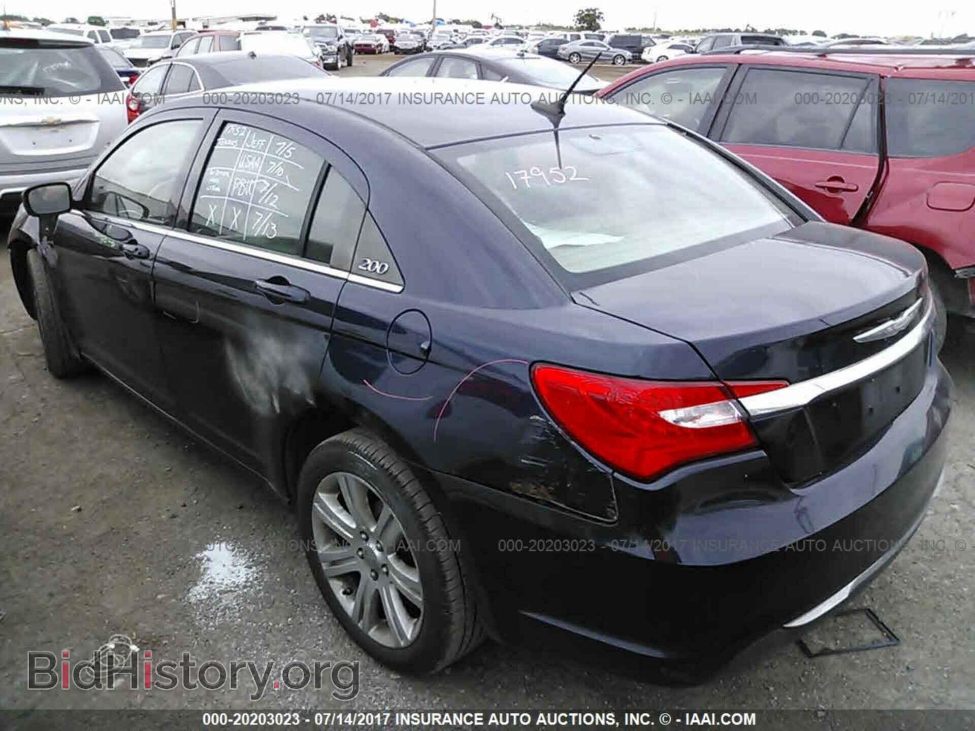 2012 Chrysler 200 - VIN: 1C3CCBBG9CN173926 - Photo 3