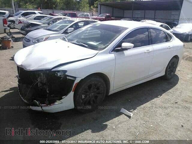 2016 Chrysler 200 - VIN: 1C3CCCAB7GN104024 - Photo 2