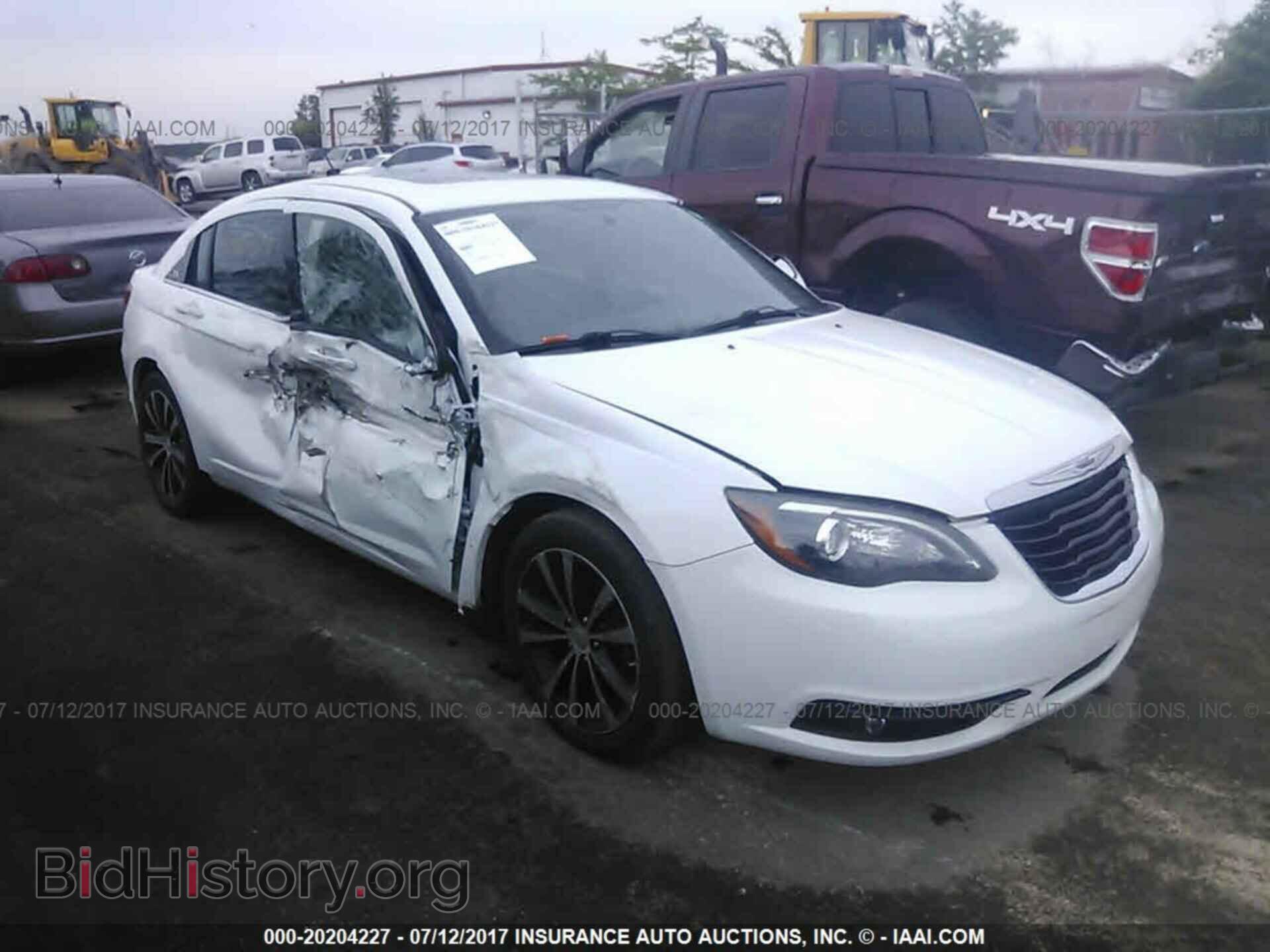 Фотография 1C3CCBHGXCN284380 - Chrysler 200 2012