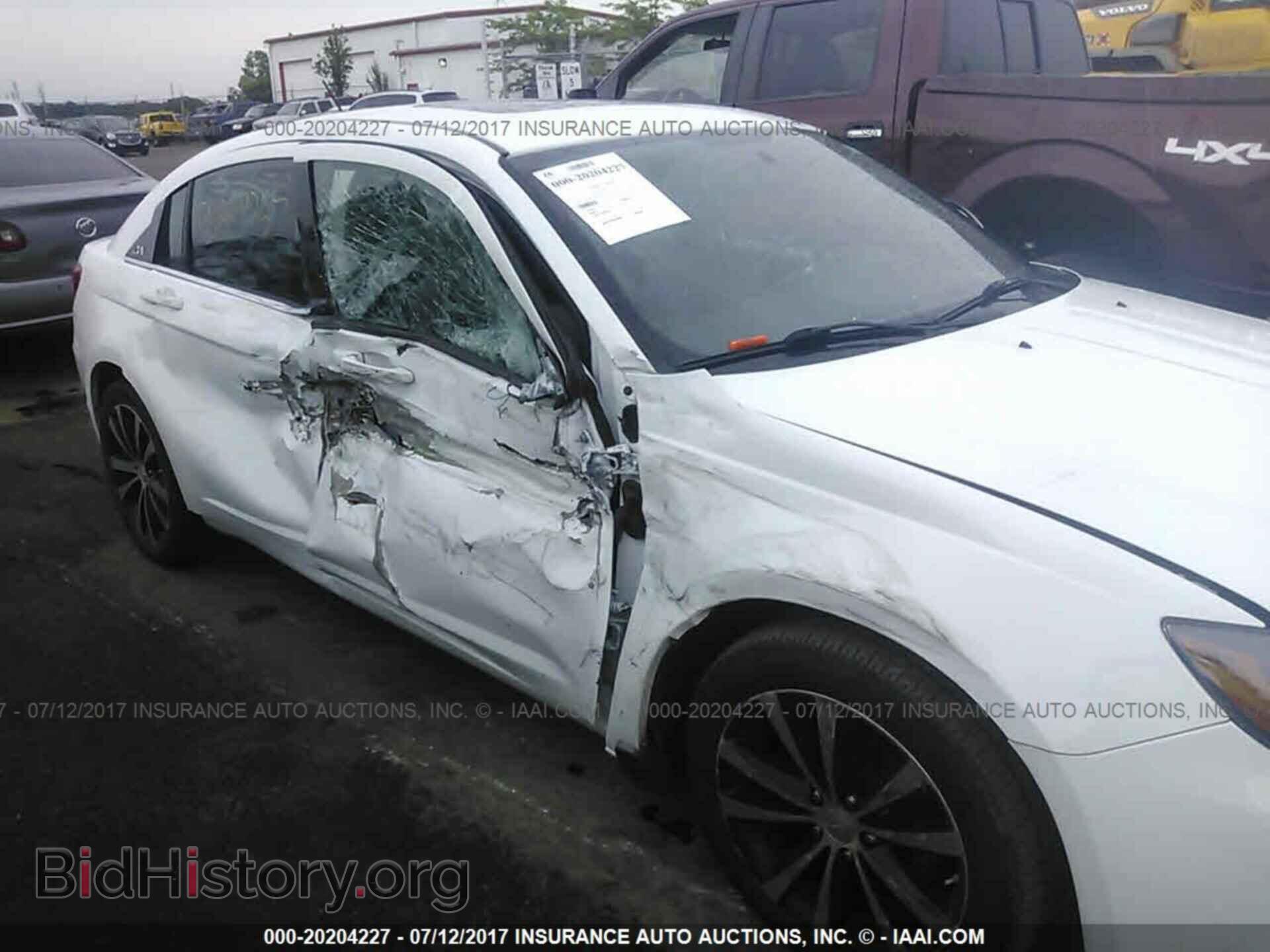 2012 Chrysler 200 - VIN: 1C3CCBHGXCN284380 - Фото 6