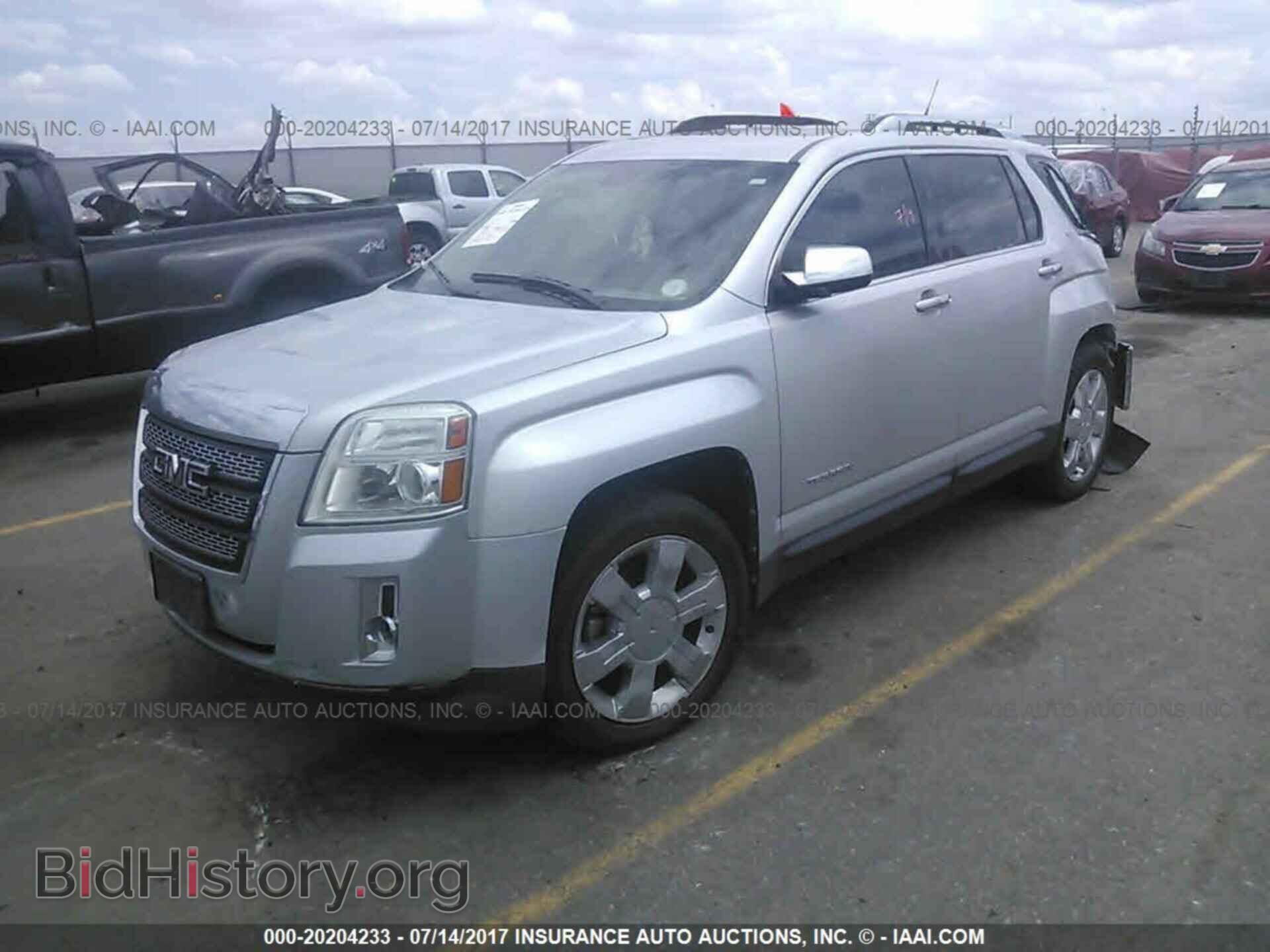 2011 Gmc Terrain - VIN: 2CTFLXE57B6240675 - Photo 2