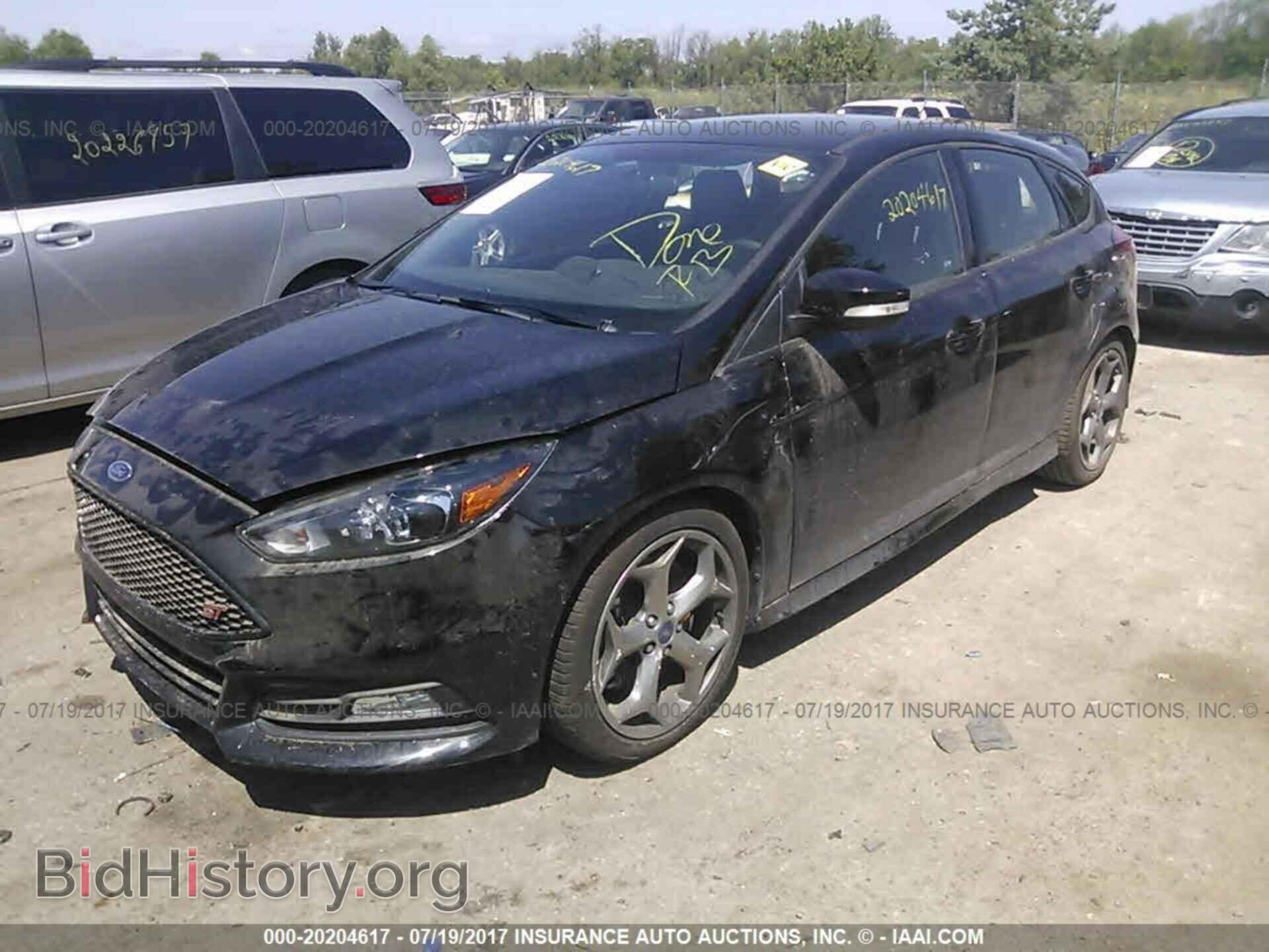 2016 Ford Focus - VIN: 1FADP3L95GL357925 - Фото 2