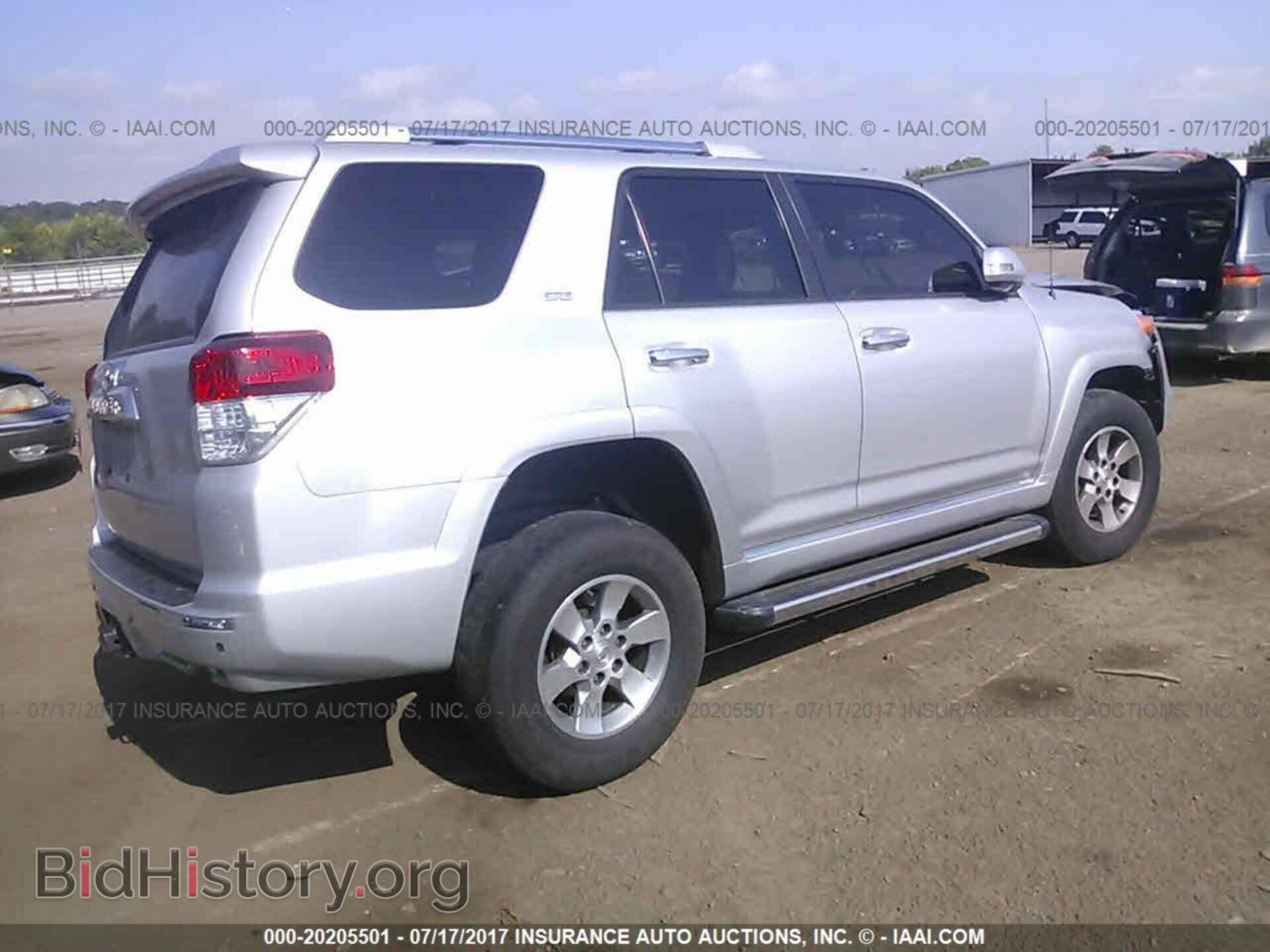 2012 Toyota 4runner - VIN: JTEBU5JR9C5094440 - Фото 4