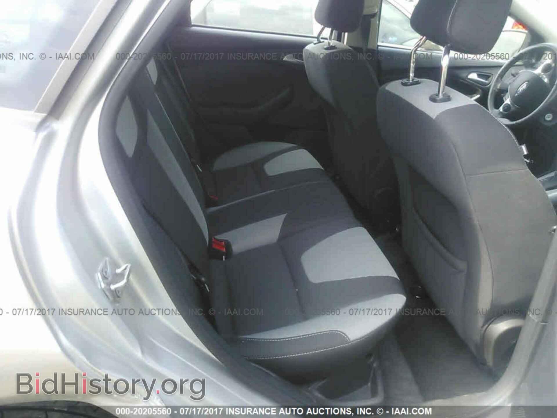 2012 Ford Focus - VIN: 1FAHP3K26CL233792 - Photo 8