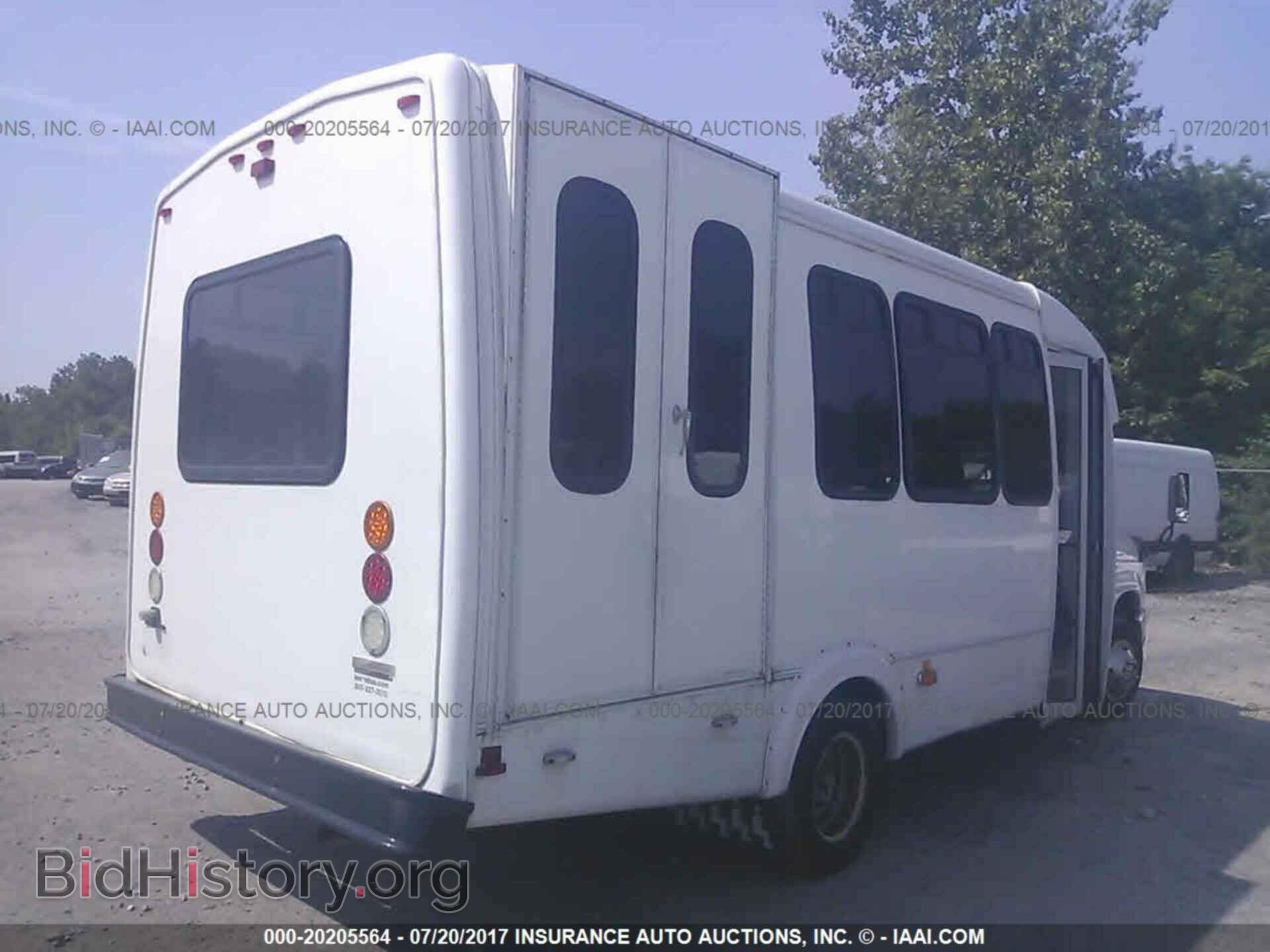 2011 Ford Econoline - VIN: 1FDEE3FL5BDA22805 - Фото 4