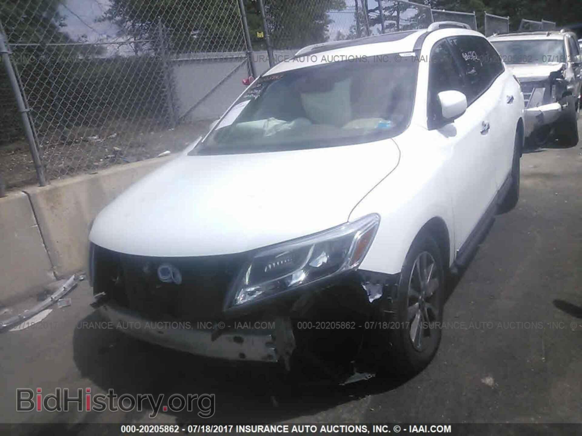 2013 Nissan Pathfinder - VIN: 5N1AR2MM1DC651933 - Фото 2