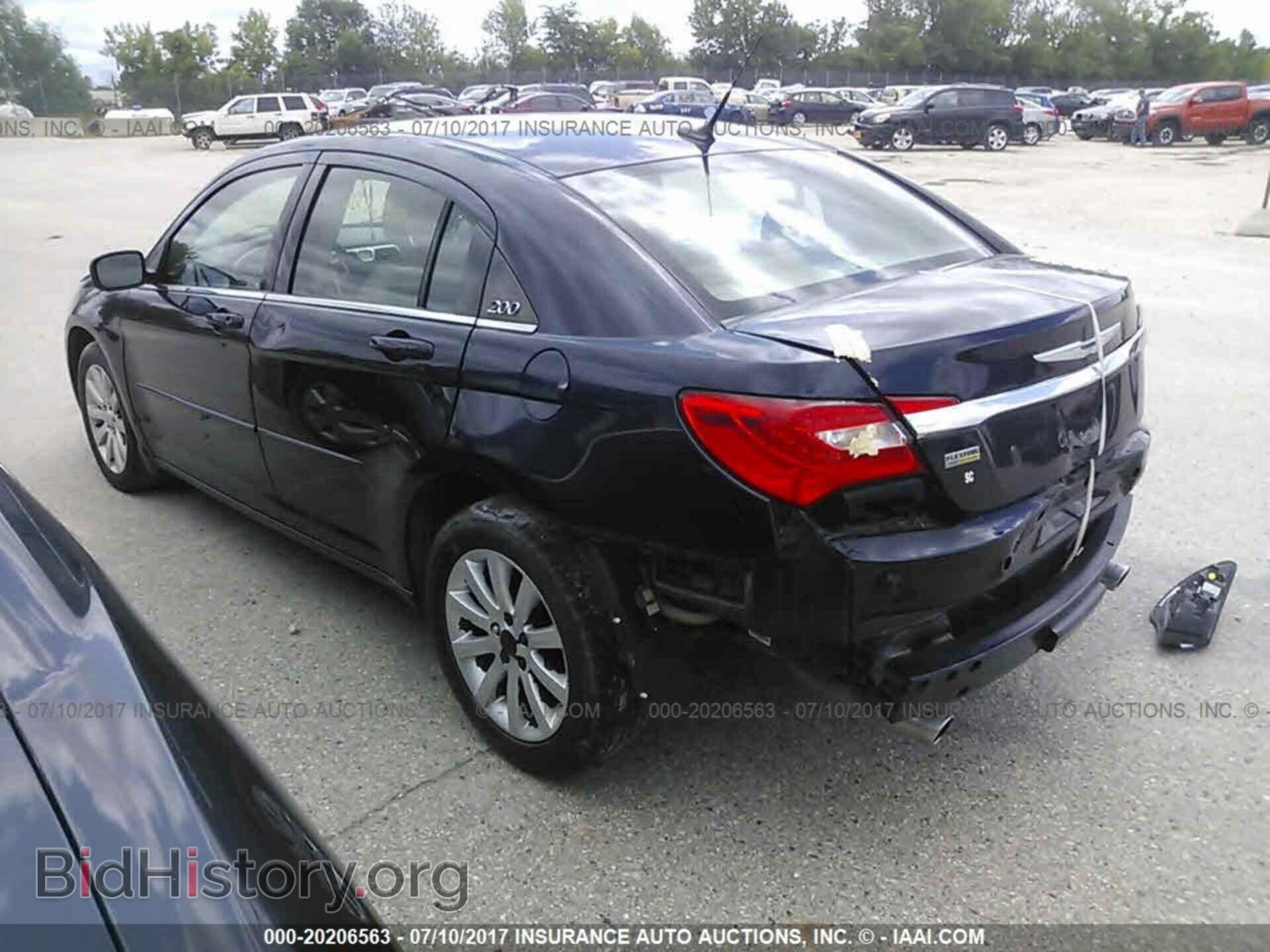 2011 Chrysler 200 - VIN: 1C3BC1FG3BN539295 - Фото 3