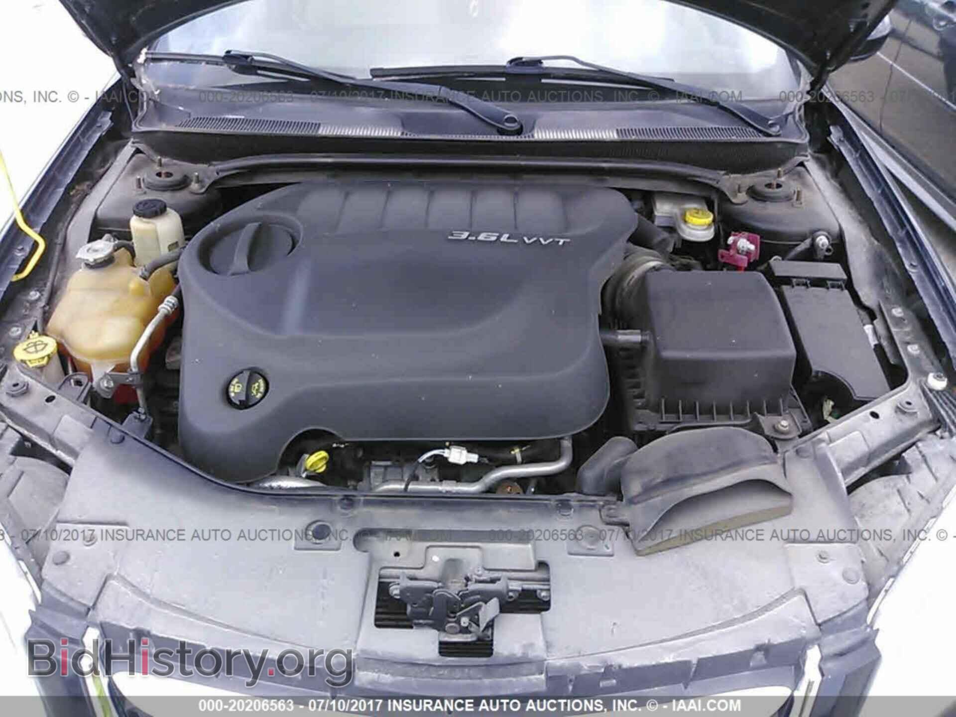 2011 Chrysler 200 - VIN: 1C3BC1FG3BN539295 - Фото 10