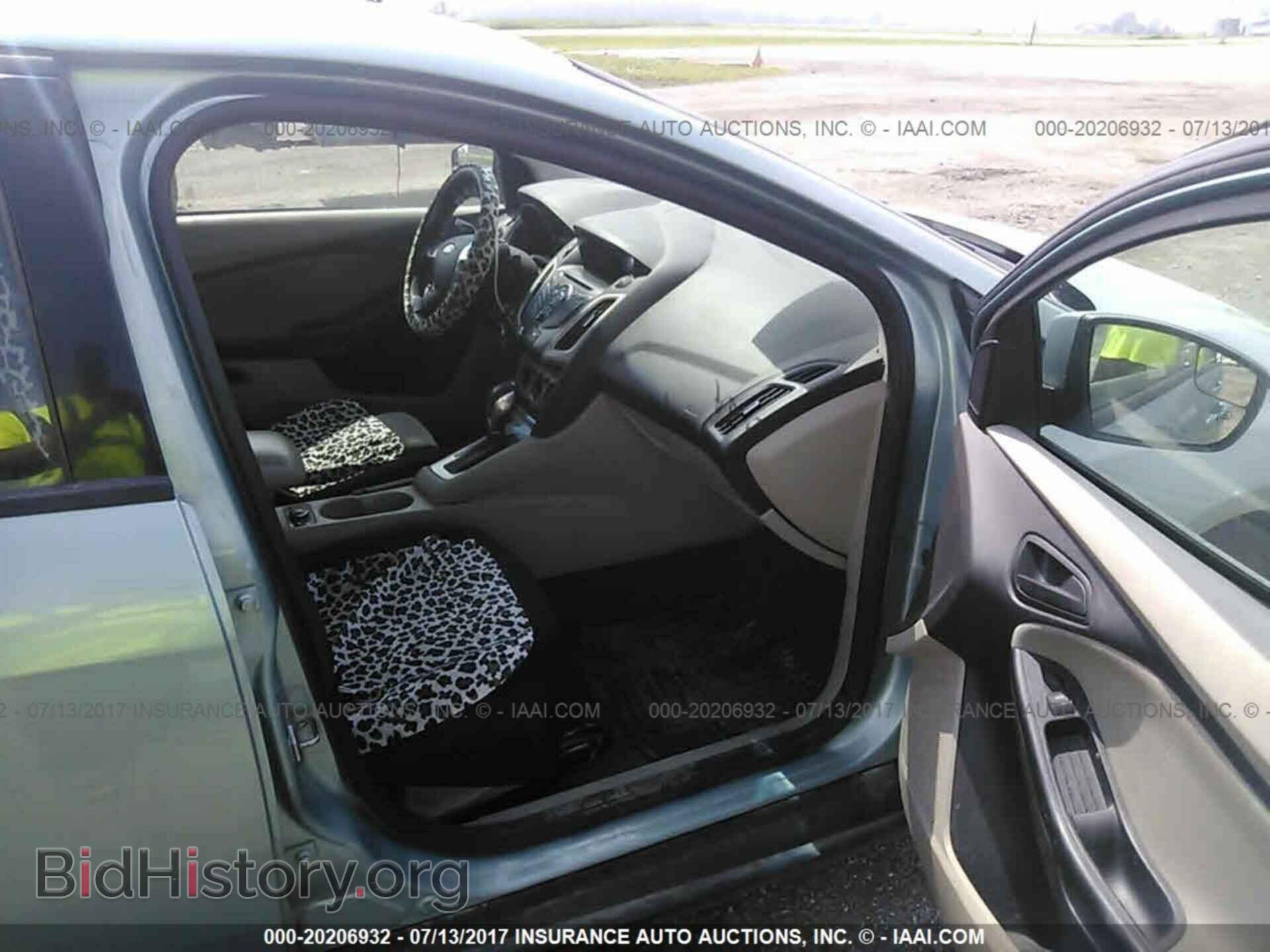 2012 Ford Focus - VIN: 1FAHP3F24CL336591 - Photo 5