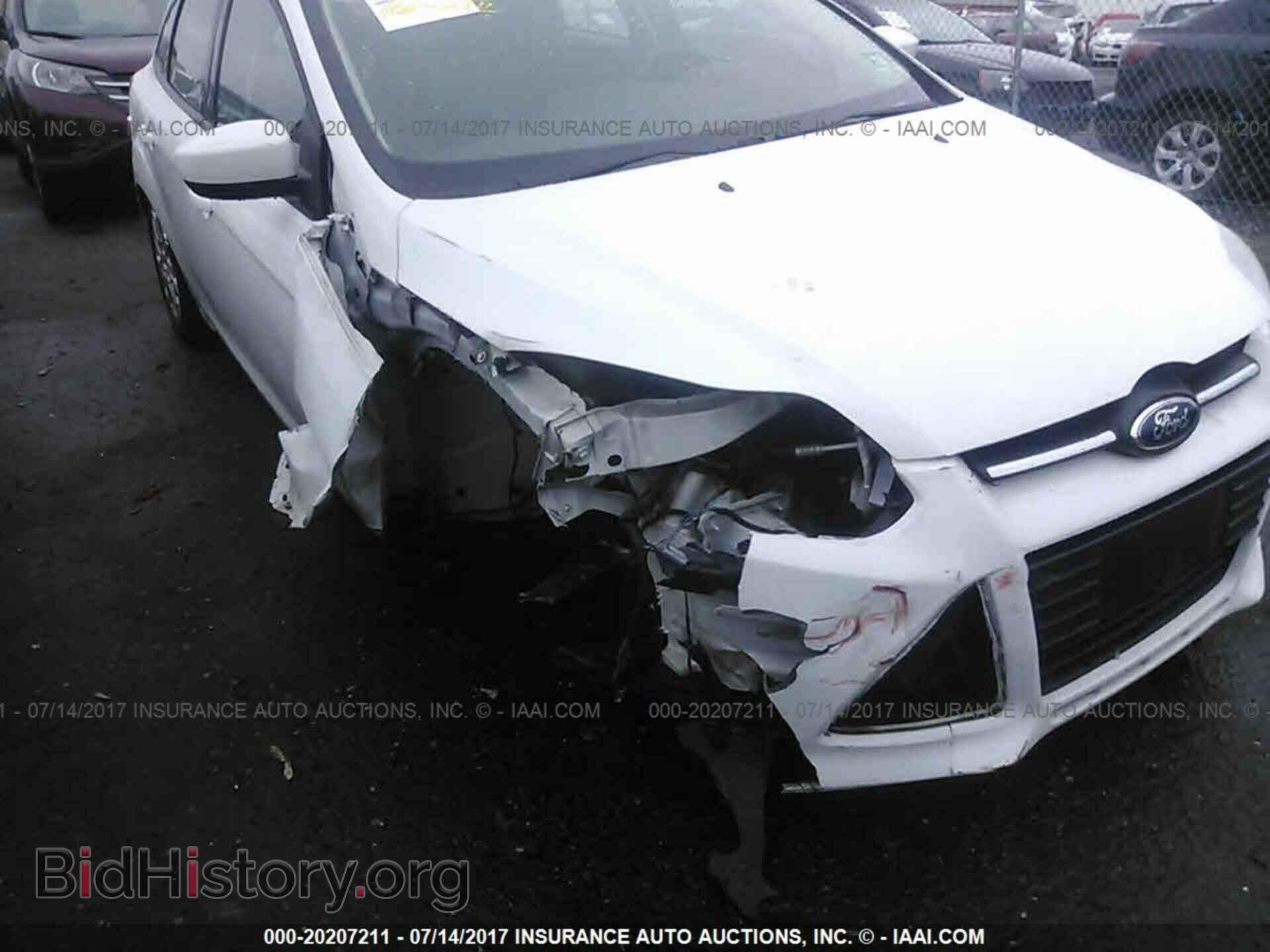 2012 Ford Focus - VIN: 1FAHP3F21CL396683 - Photo 6