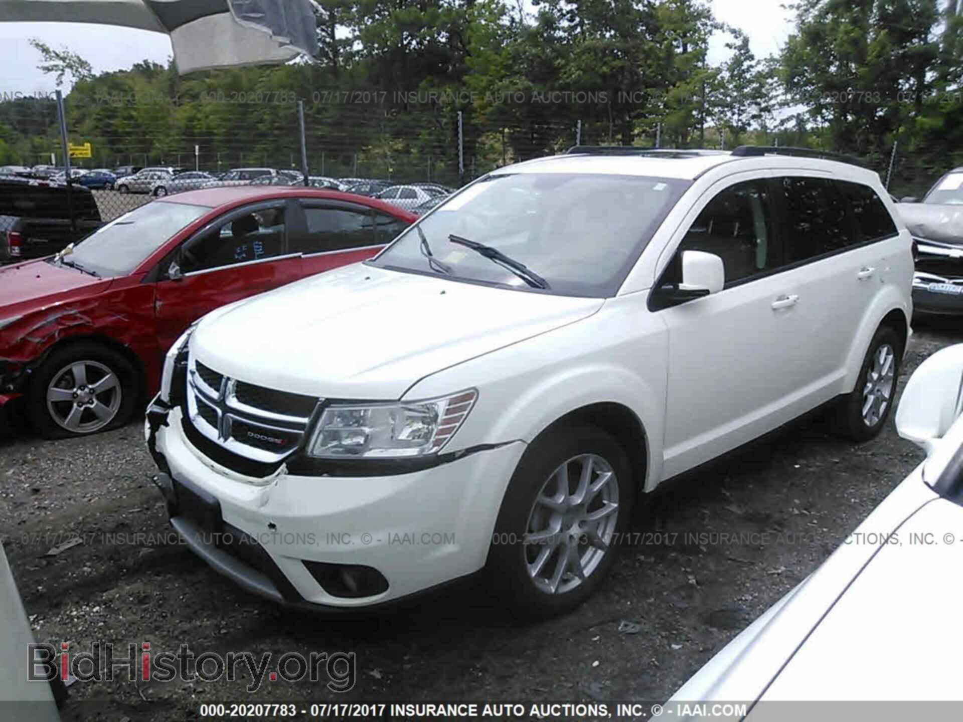 2014 Dodge Journey - VIN: 3C4PDCBG6ET214287 - Фото 2