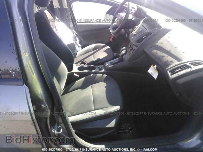2014 Ford FOCUS (VIN 1FADP3E24EL421370) — фото 5 из 10