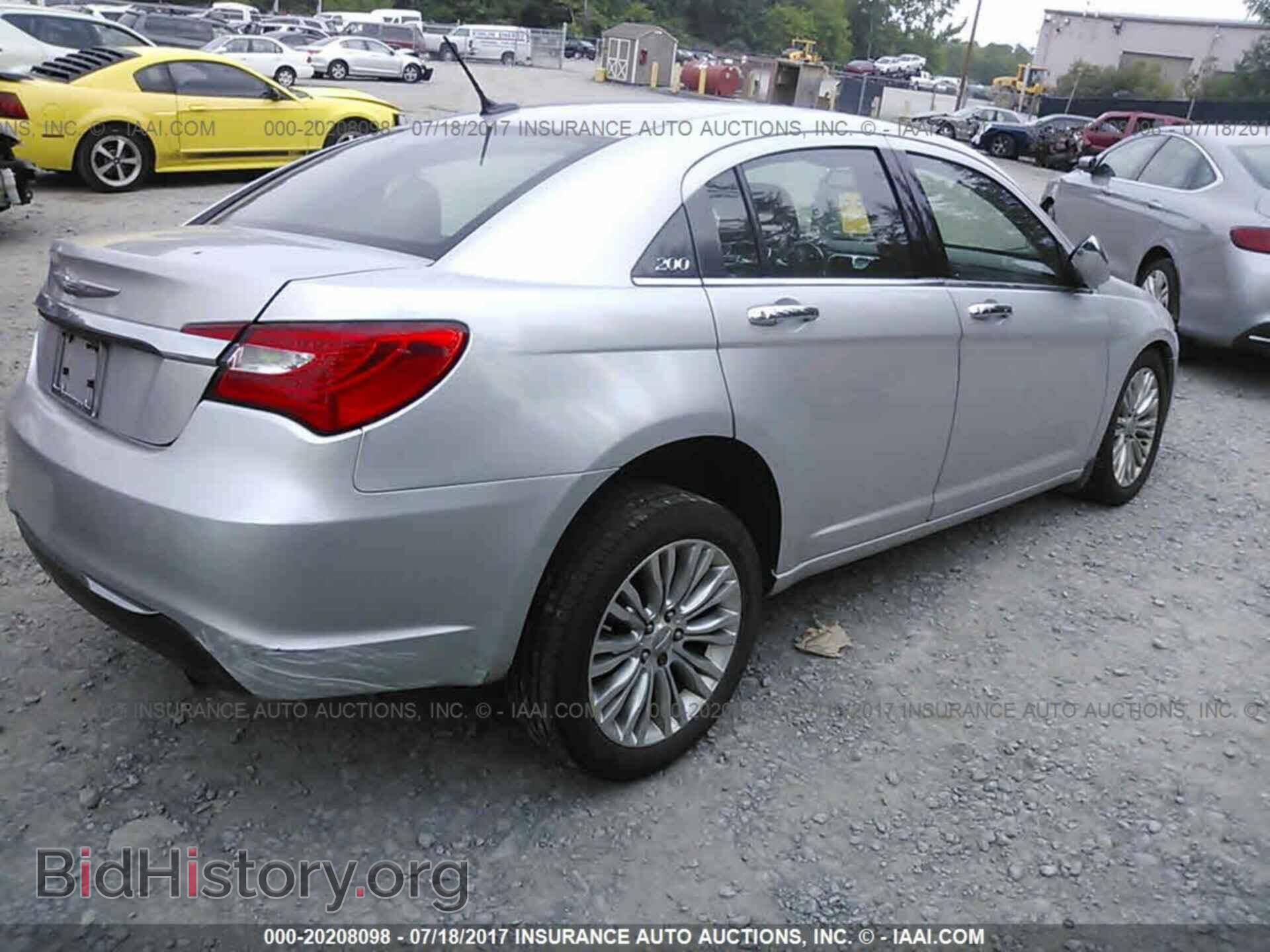 2012 Chrysler 200 - VIN: 1C3CCBCB1CN134508 - Фото 4