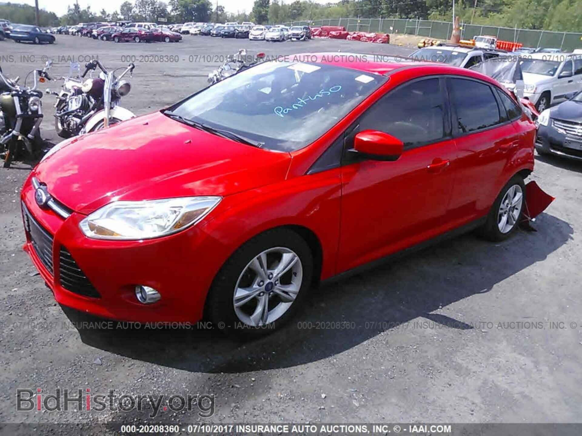 2012 Ford Focus - VIN: 1FAHP3F25CL318696 - Photo 2