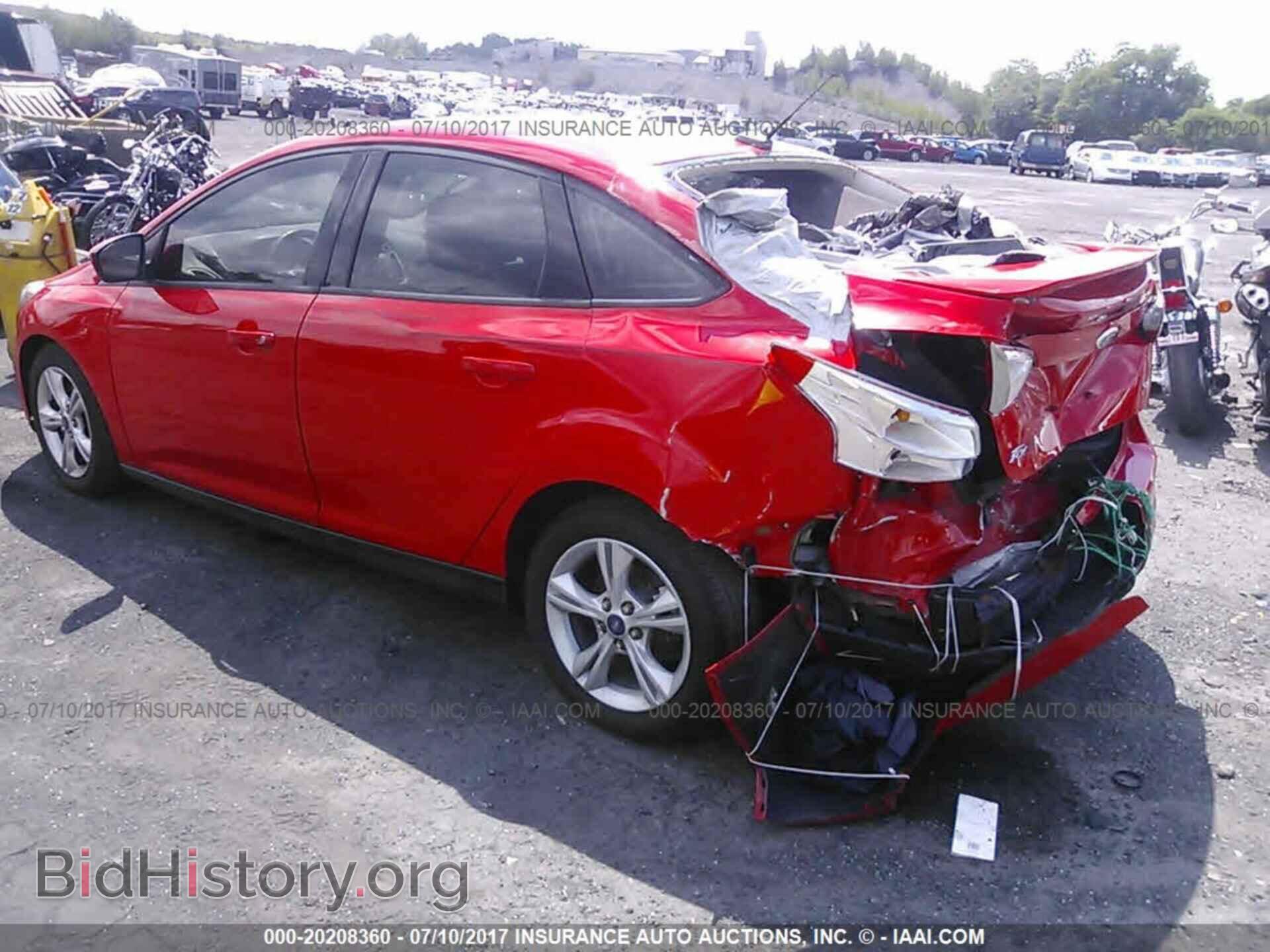 2012 Ford Focus - VIN: 1FAHP3F25CL318696 - Photo 3