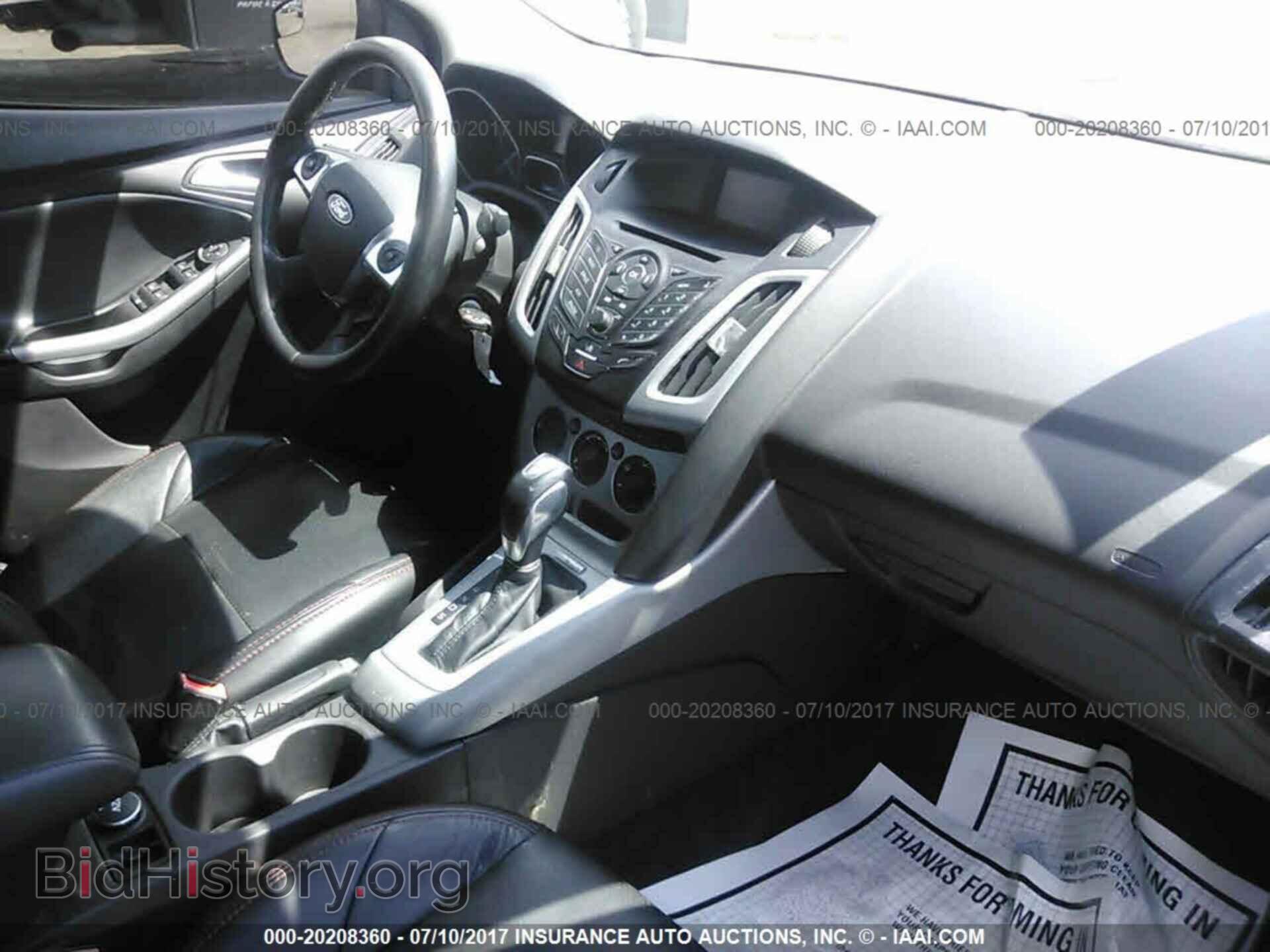 2012 Ford Focus - VIN: 1FAHP3F25CL318696 - Photo 5
