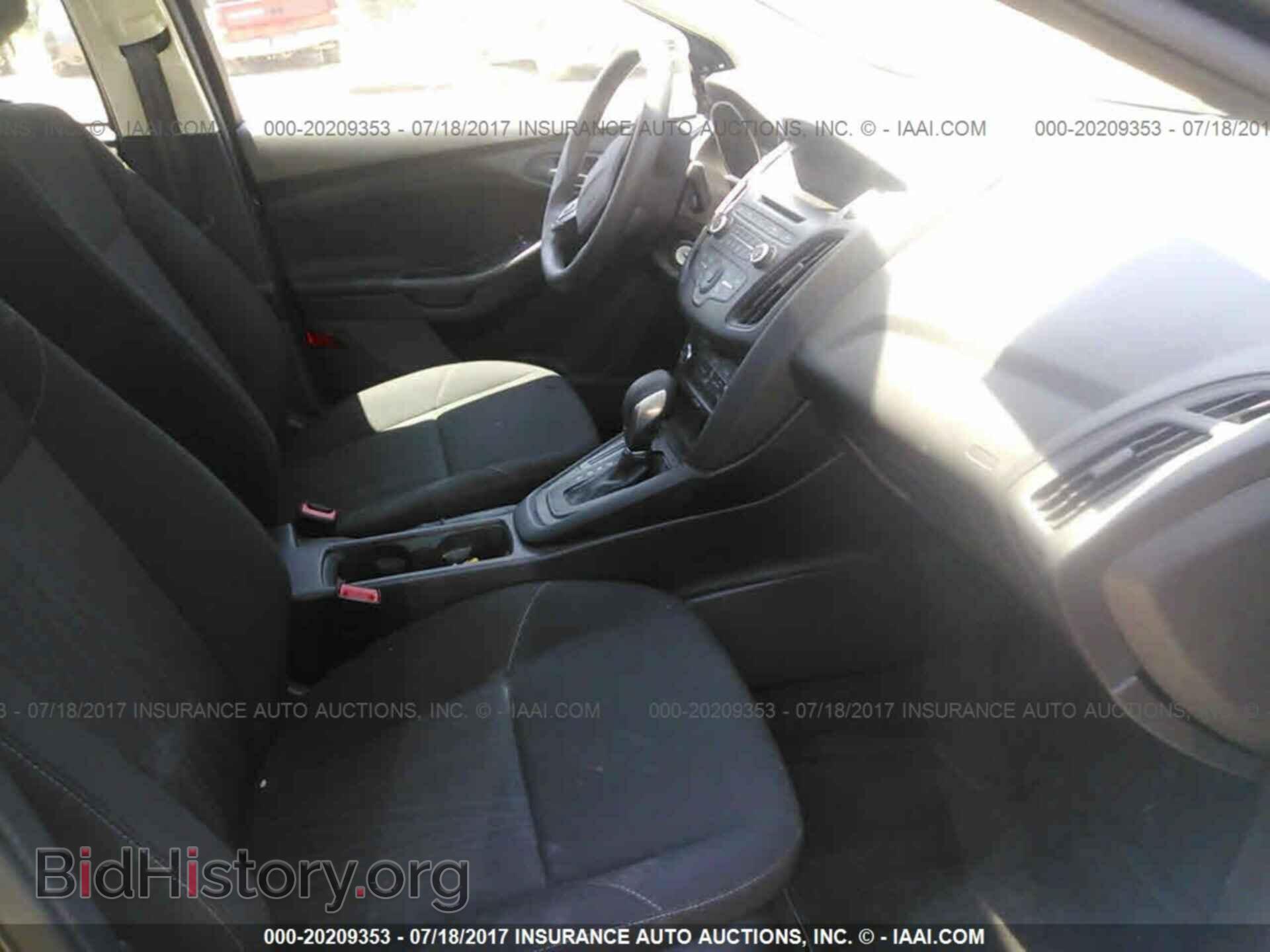 2015 Ford Focus - VIN: 1FADP3E22FL220083 - Фото 5