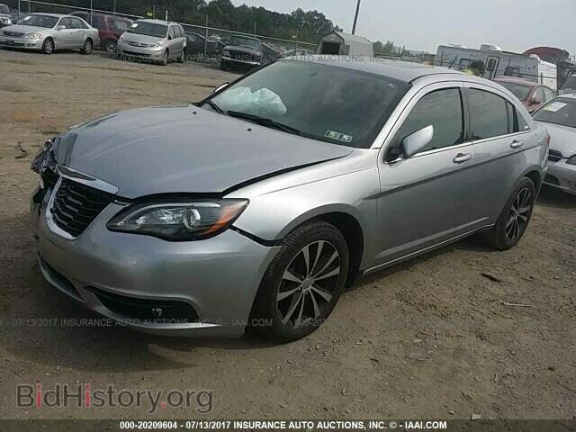 2013 Chrysler 200 - VIN: 1C3CCBBB4DN739271 - Photo 2