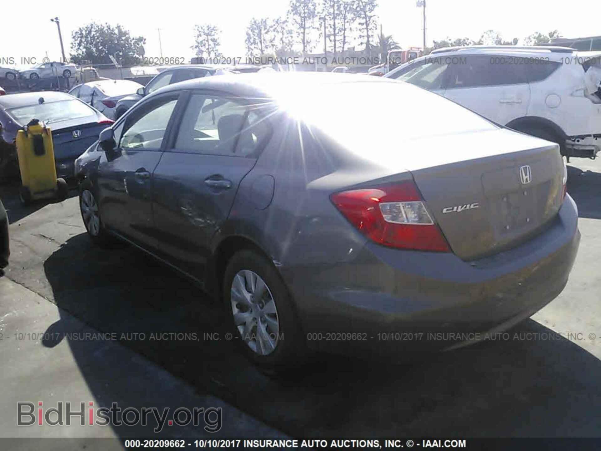 2012 Honda Civic - VIN: 19XFB2F56CE386115 - Фото 3