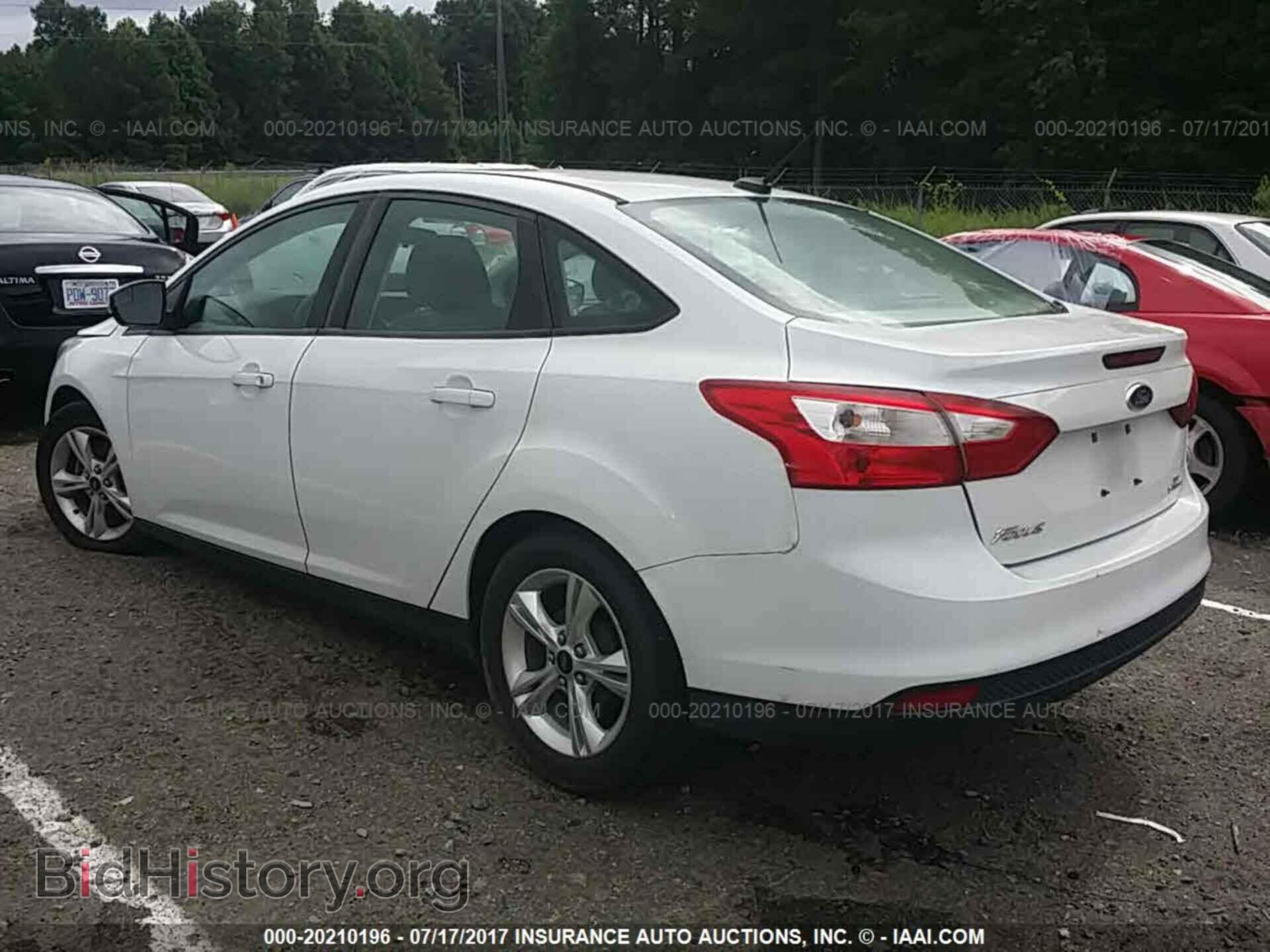 2013 Ford Focus - VIN: 1FADP3F28DL321396 - Фото 3
