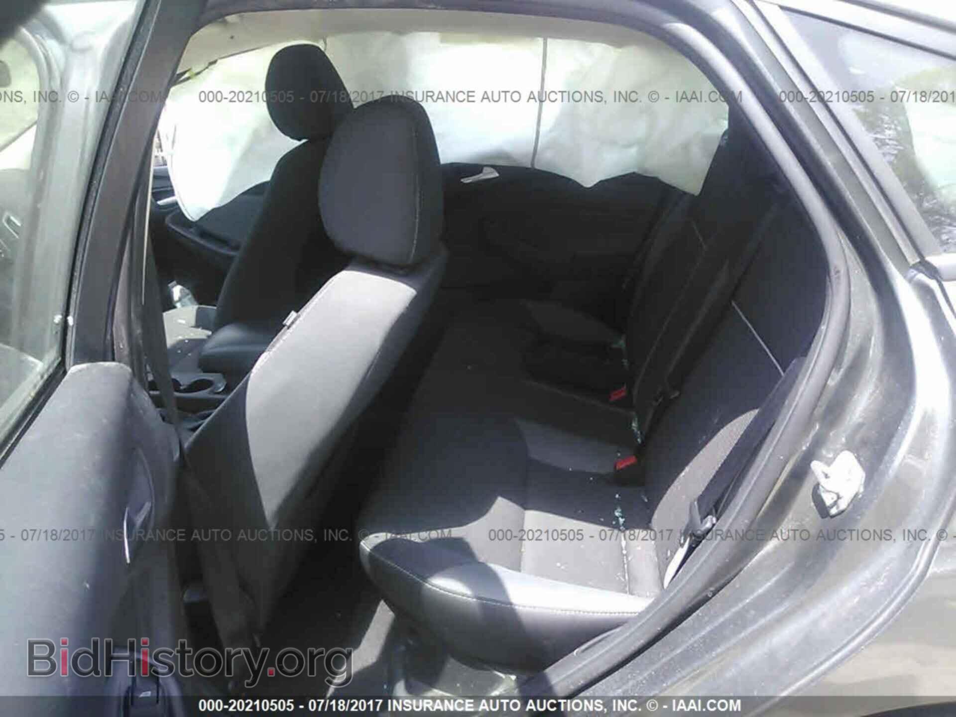2014 Ford Focus - VIN: 1FADP3F20EL102191 - Photo 8