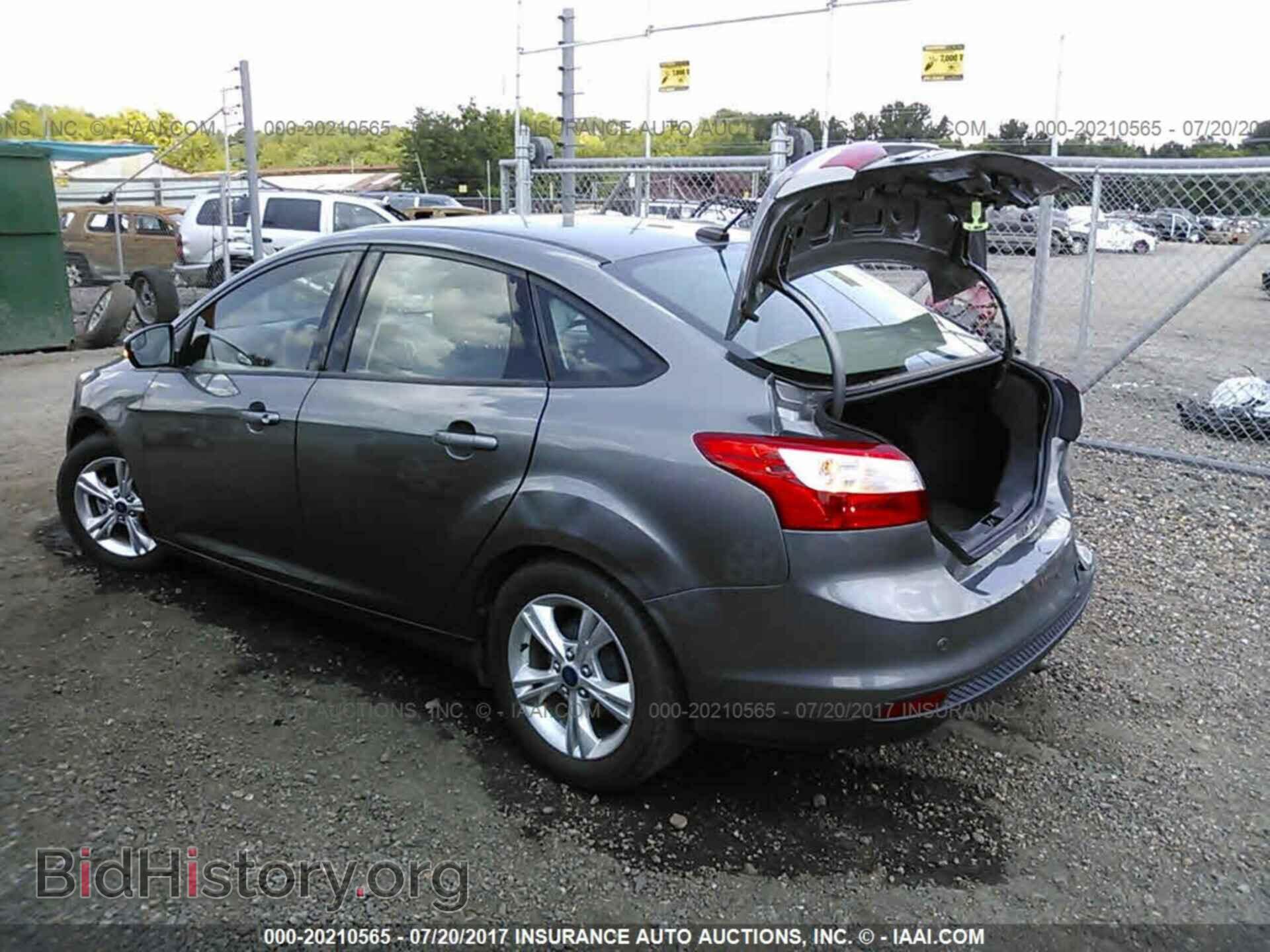 2014 Ford Focus - VIN: 1FADP3F29EL231210 - Photo 3