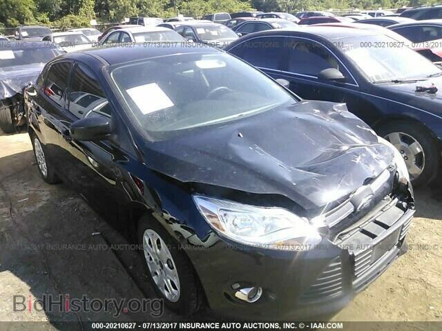 Photo 1FAHP3F26CL235102 - Ford Focus 2012