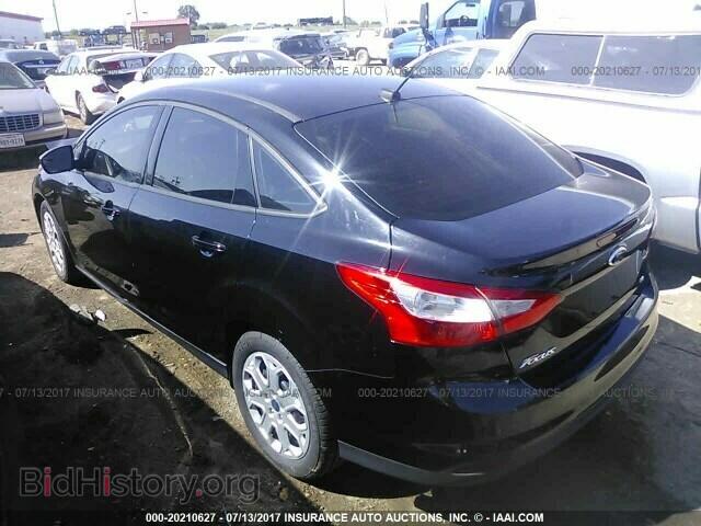 2012 Ford Focus - VIN: 1FAHP3F26CL235102 - Photo 3