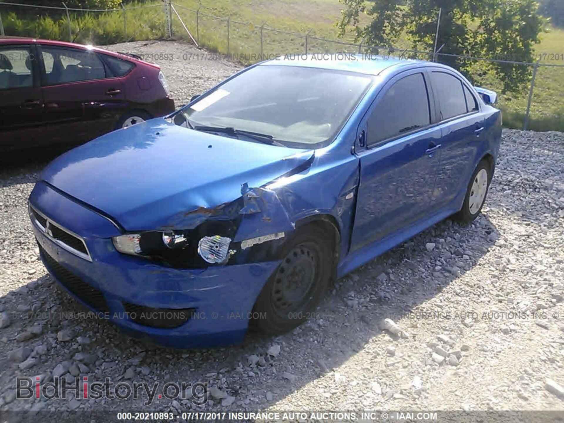 2011 Mitsubishi Lancer - VIN: JA32U2FU3BU024967 - Фото 2