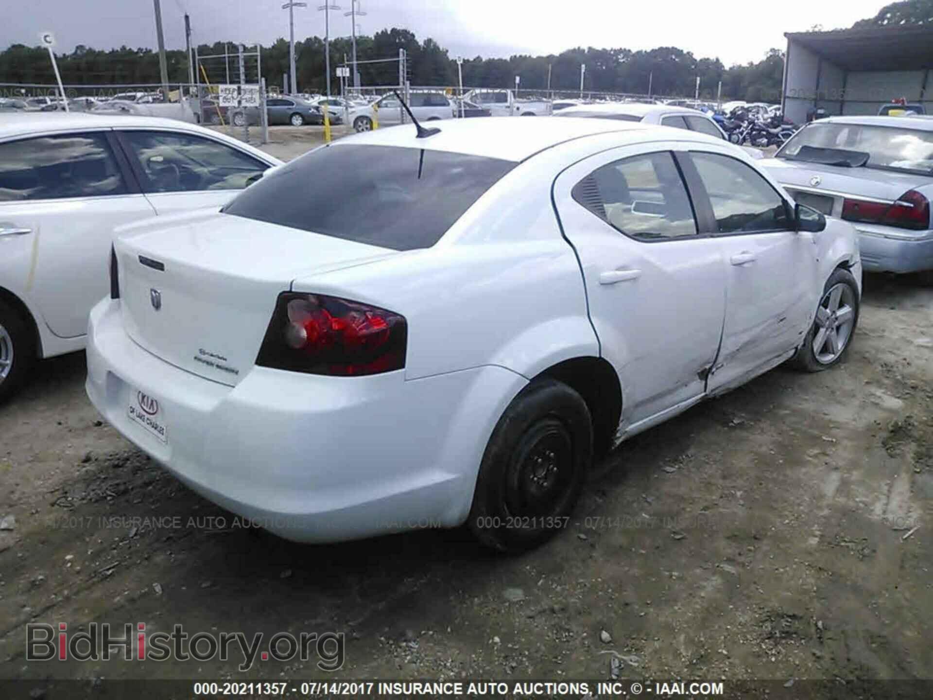 2013 Dodge Avenger - VIN: 1C3CDZAB6DN660658 - Photo 4