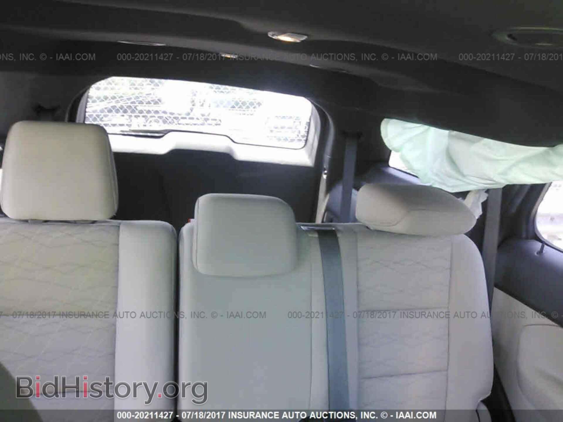 2012 Ford Explorer - VIN: 1FMHK7B81CGA15204 - Фото 8