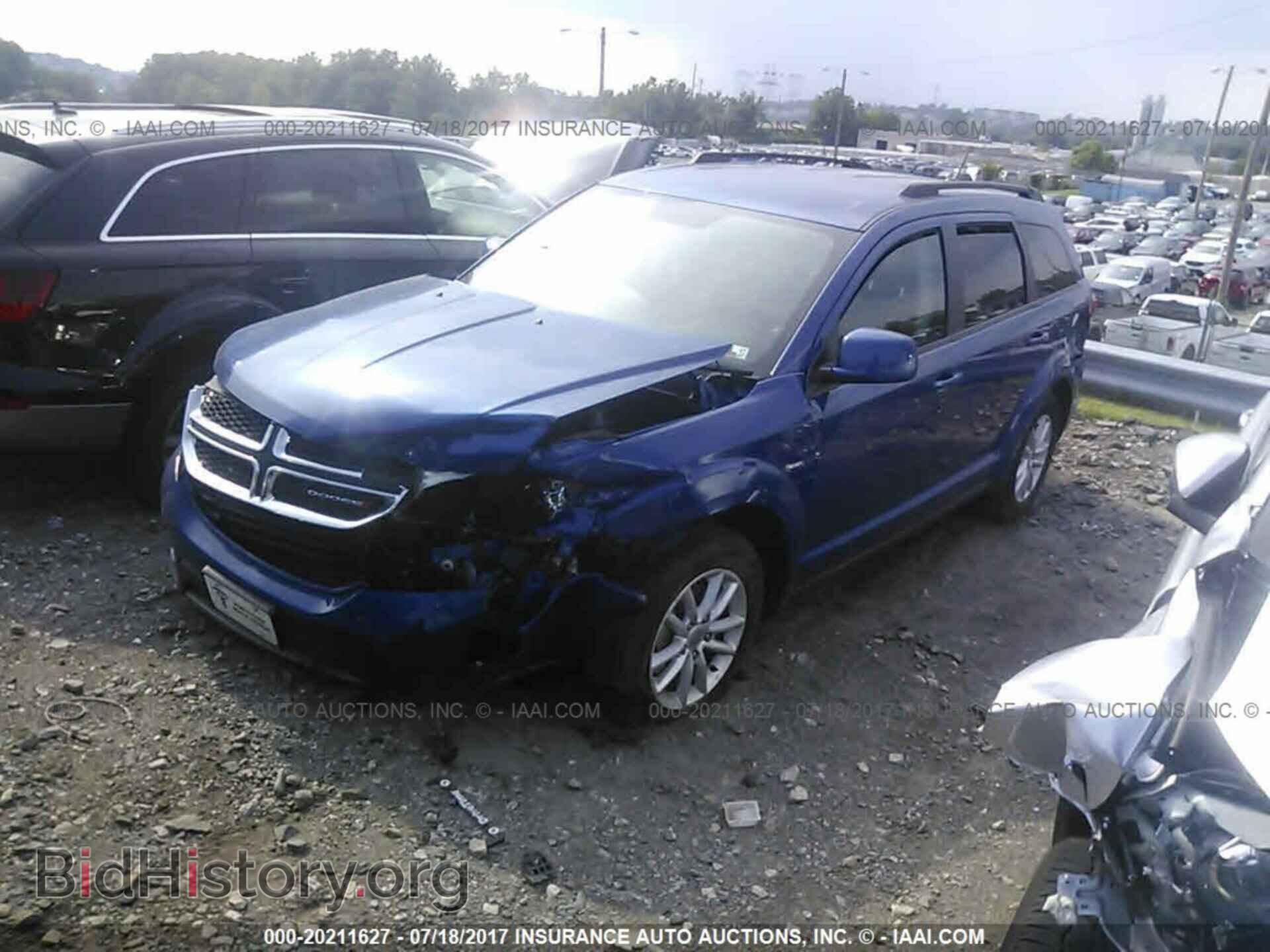 2015 Dodge Journey - VIN: 3C4PDCBG8FT743239 - Photo 2
