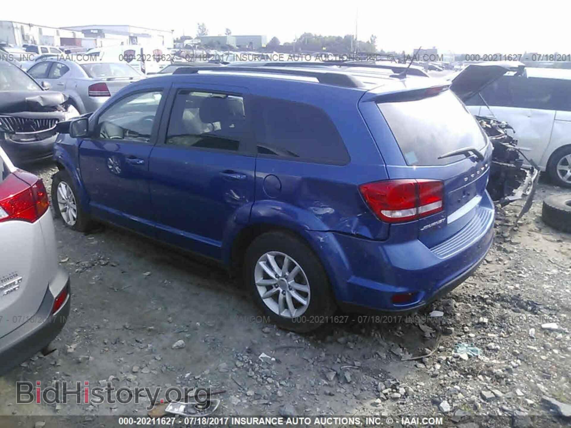 2015 Dodge Journey - VIN: 3C4PDCBG8FT743239 - Photo 3