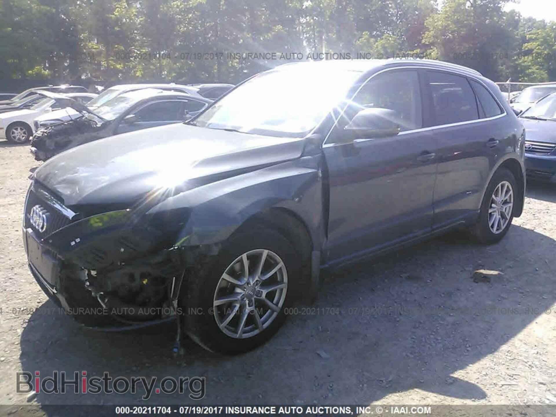 2011 Audi Q5 - VIN: WA1CFAFP2BA112344 - Photo 2