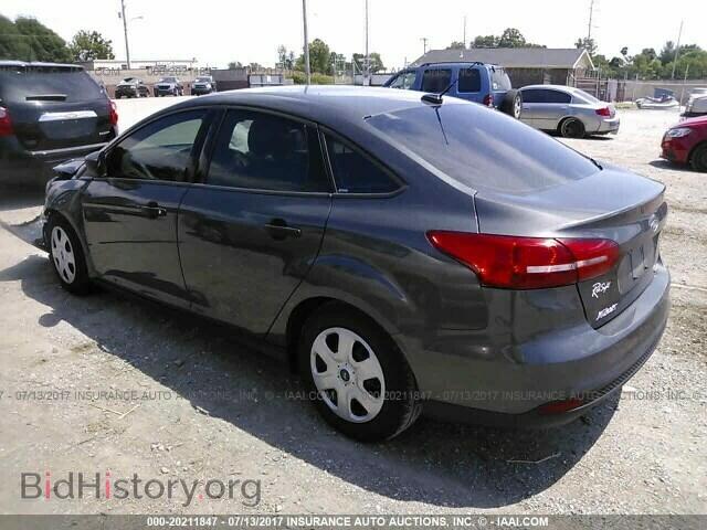 2015 Ford Focus - VIN: 1FADP3E21FL275009 - Photo 3