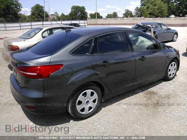 2015 Ford Focus - VIN: 1FADP3E21FL275009 - Photo 4