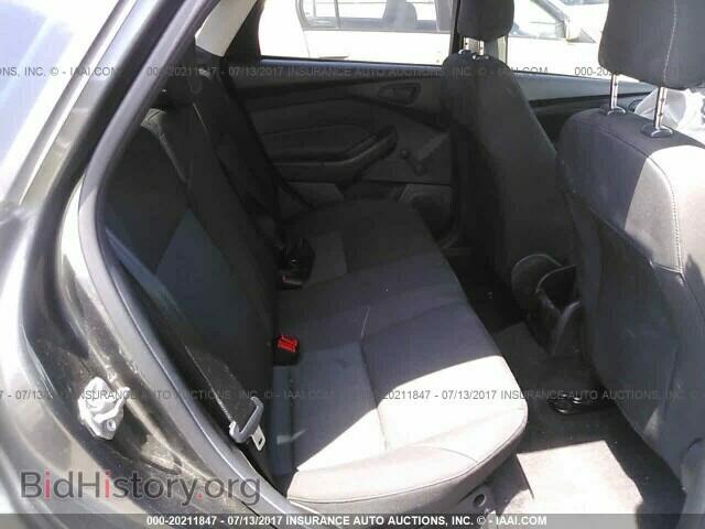 2015 Ford Focus - VIN: 1FADP3E21FL275009 - Photo 8
