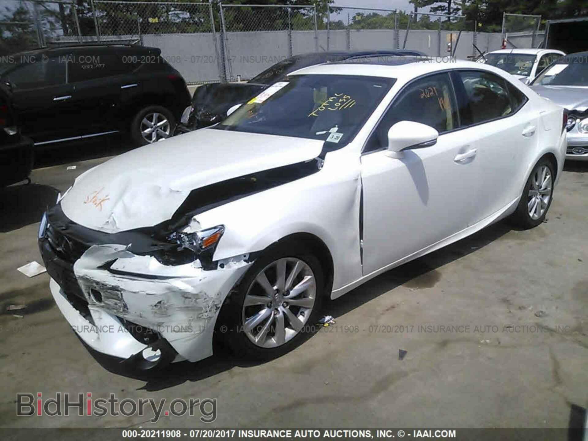 2015 Lexus Is - VIN: JTHCF1D23F5017446 - Photo 2
