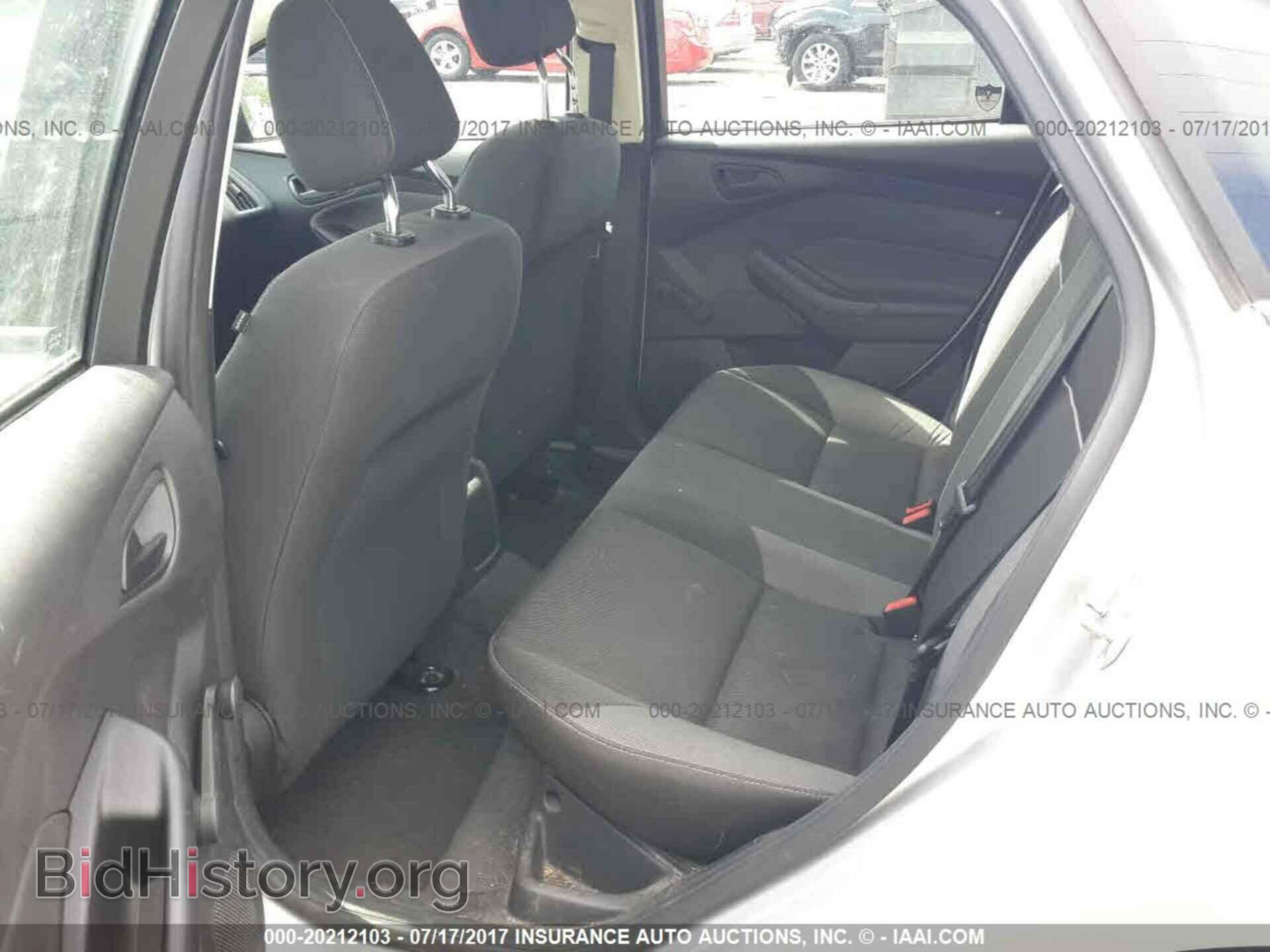 2012 Ford Focus - VIN: 1FAHP3E23CL309397 - Photo 8
