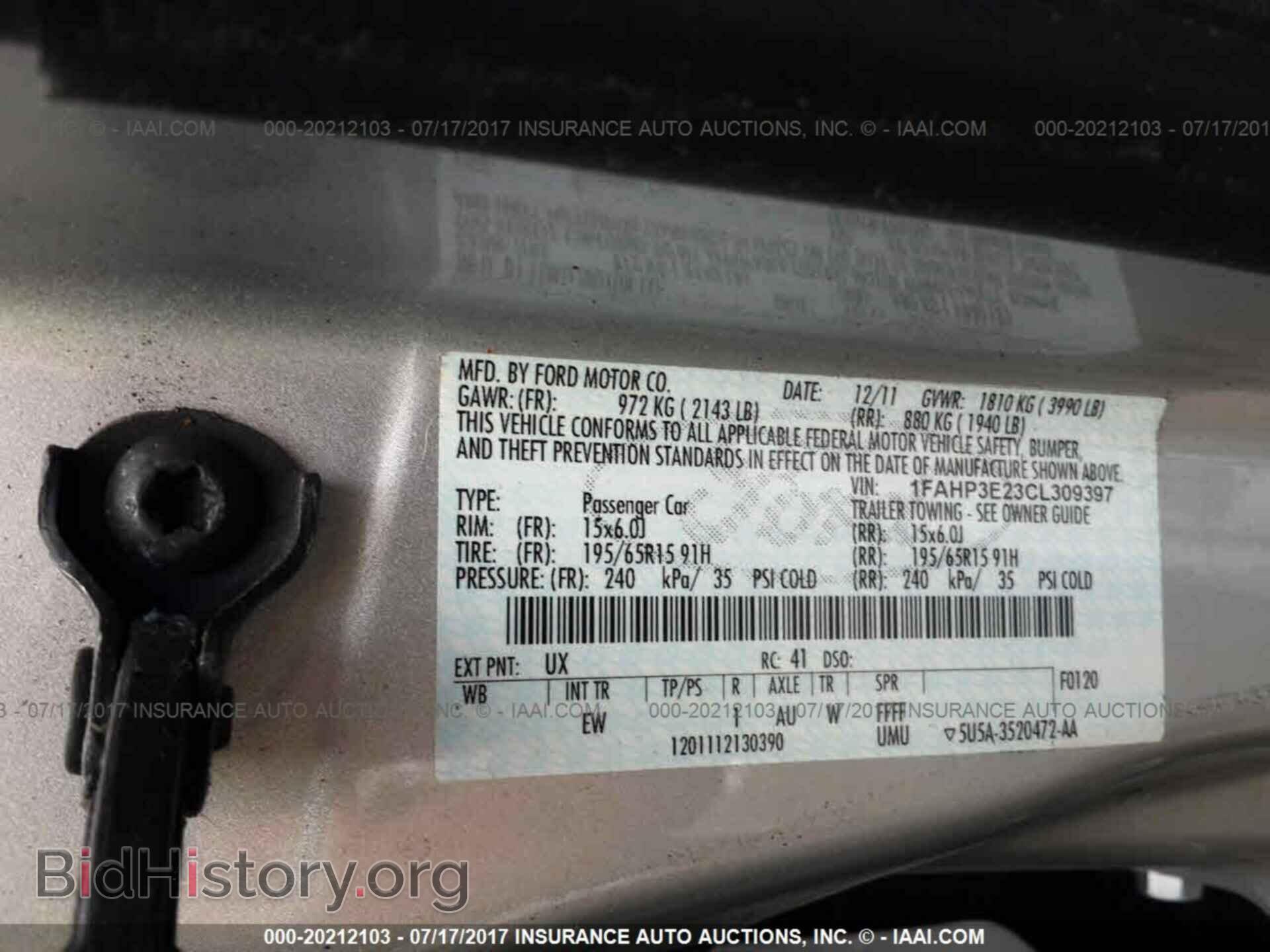 2012 Ford Focus - VIN: 1FAHP3E23CL309397 - Photo 9