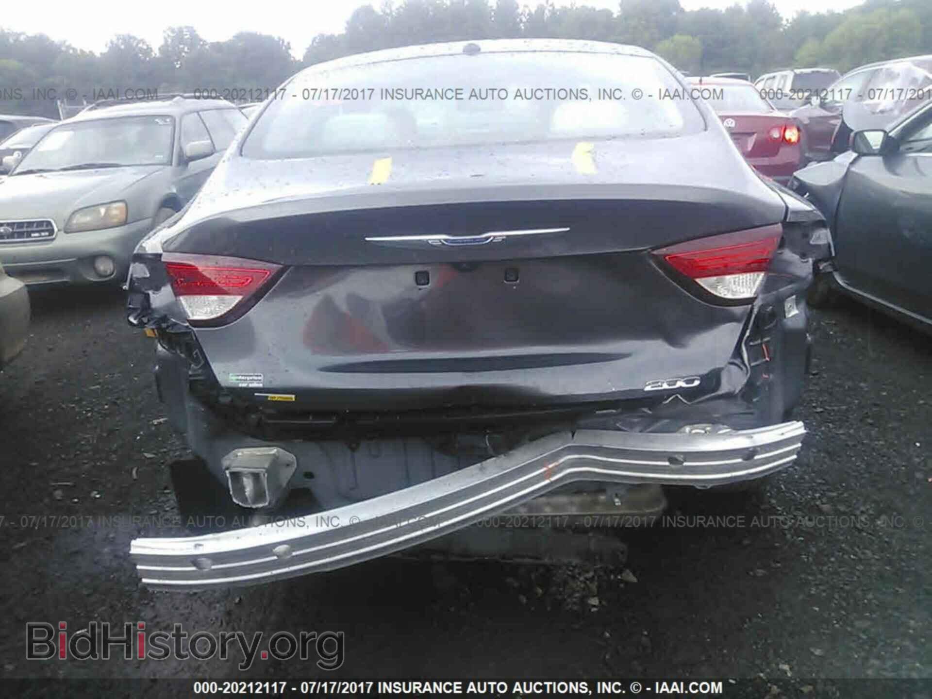 2015 Chrysler 200 - VIN: 1C3CCCAB1FN734278 - Photo 6