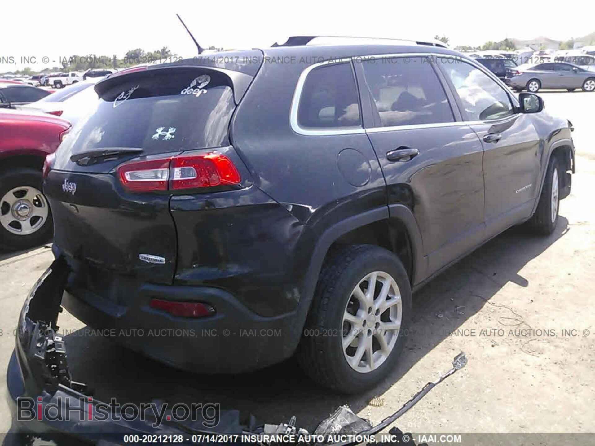 2015 Jeep Cherokee - VIN: 1C4PJLCB5FW516502 - Фото 4