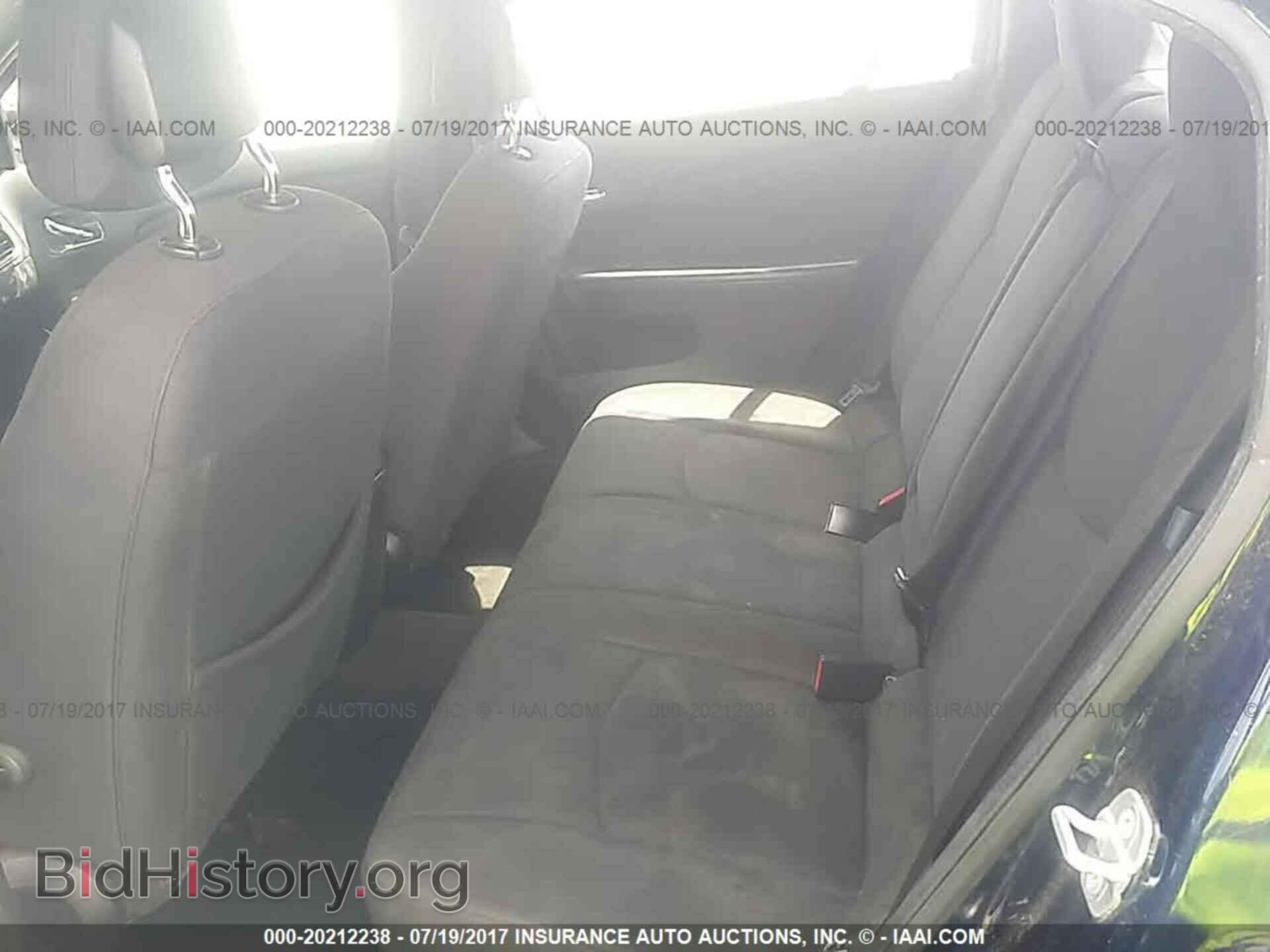 2013 Chrysler 200 - VIN: 1C3CCBBB2DN597079 - Photo 8